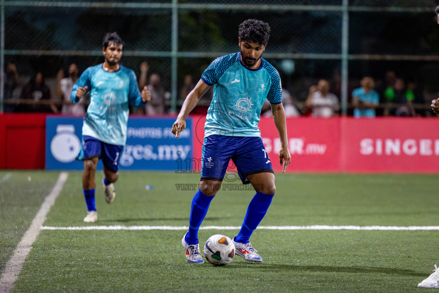 TEAM DJA VS TOURISM CLUB in Club Maldives Classic 2024 held in Rehendi Futsal Ground, Hulhumale', Maldives on Friday, 6th September 2024. 
Photos: Hassan Simah / images.mv