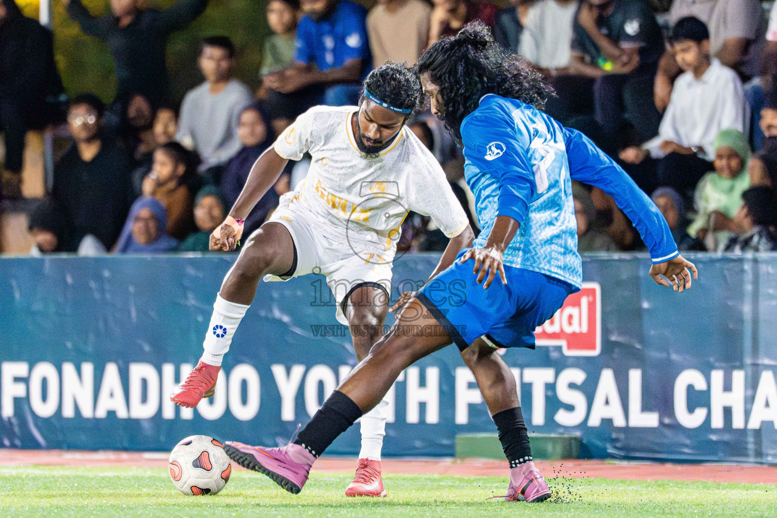 Kanmathi SC VS Kanmathi FC in Day 5 - Fonadhoo Youth Futsal Challenge 2025 held in Fonadhoo Futsal Stadium, L. Fonadhoo, Maldives on Thursday, 30th October 2025 Photos: Arif Rasheed / images.mv