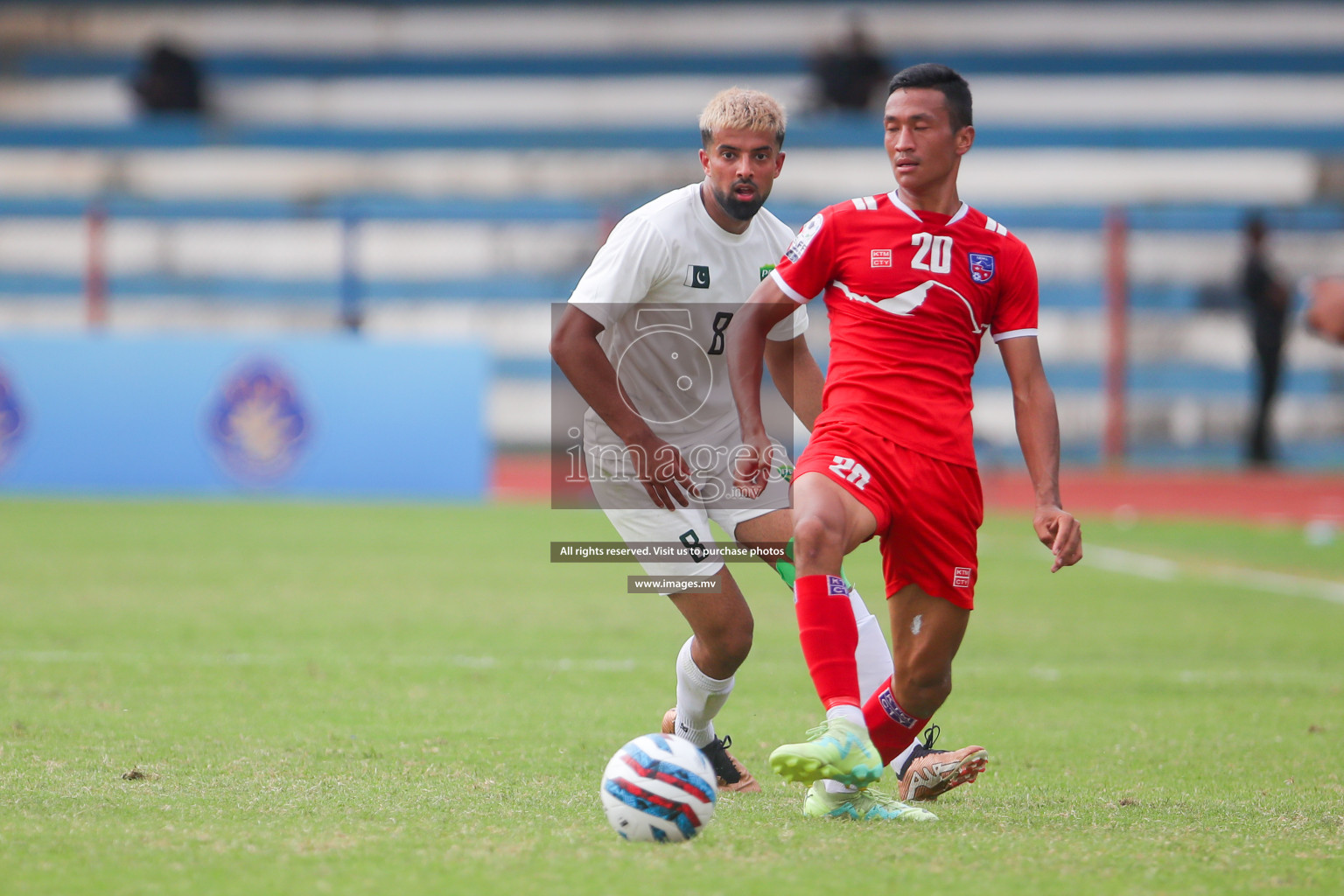 Nepal vs Pakistan in SAFF Championship 2023 held in Sree Kanteerava Stadium, Bengaluru, India, on Tuesday, 27th June 2023. Photos: Nausham Waheed, Hassan Simah / images.mv