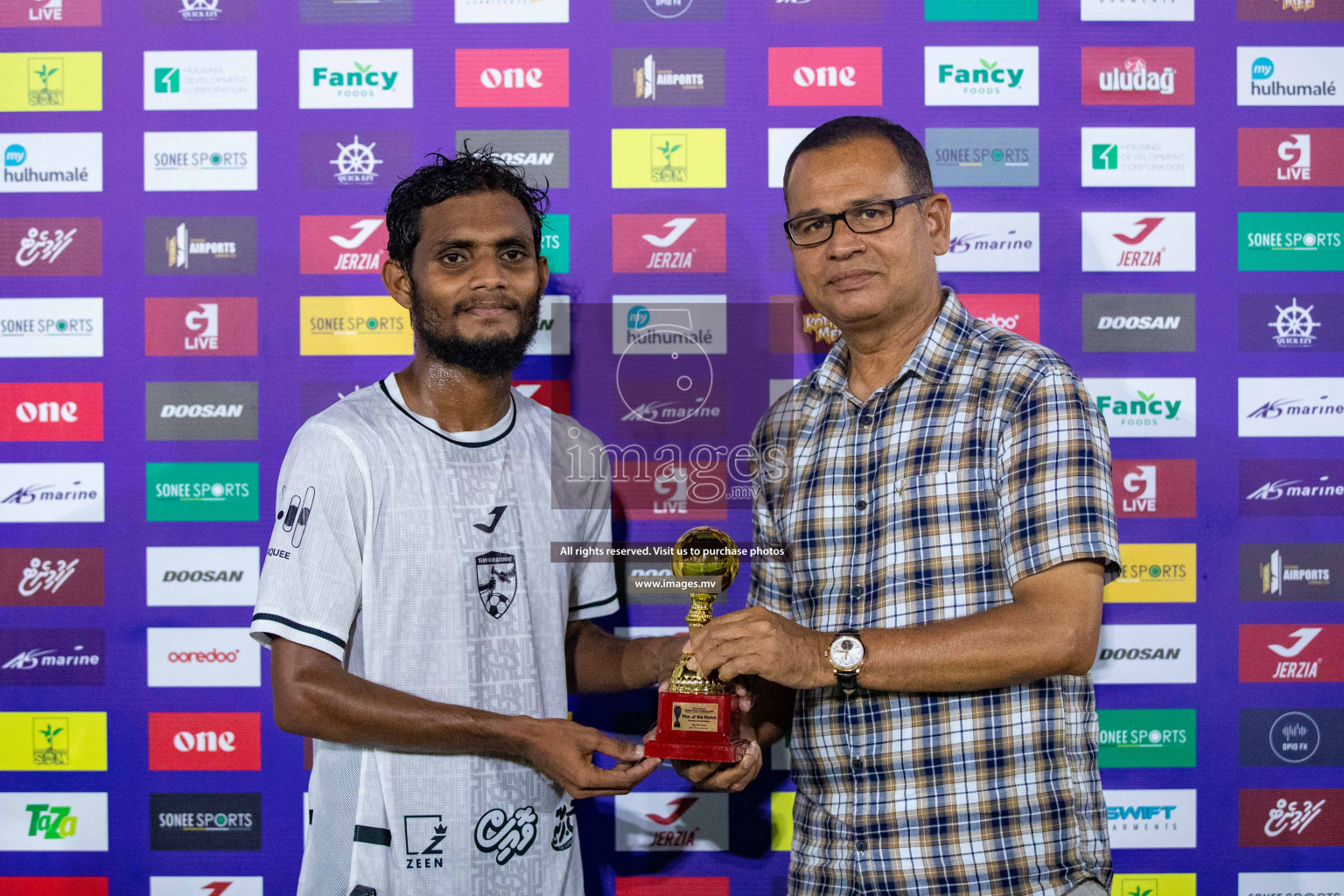 R. Meedhoo vs R. Inguraidhoo in Day 7 of Golden Futsal Challenge 2023 on 11 February 2023 in Hulhumale, Male, Maldives