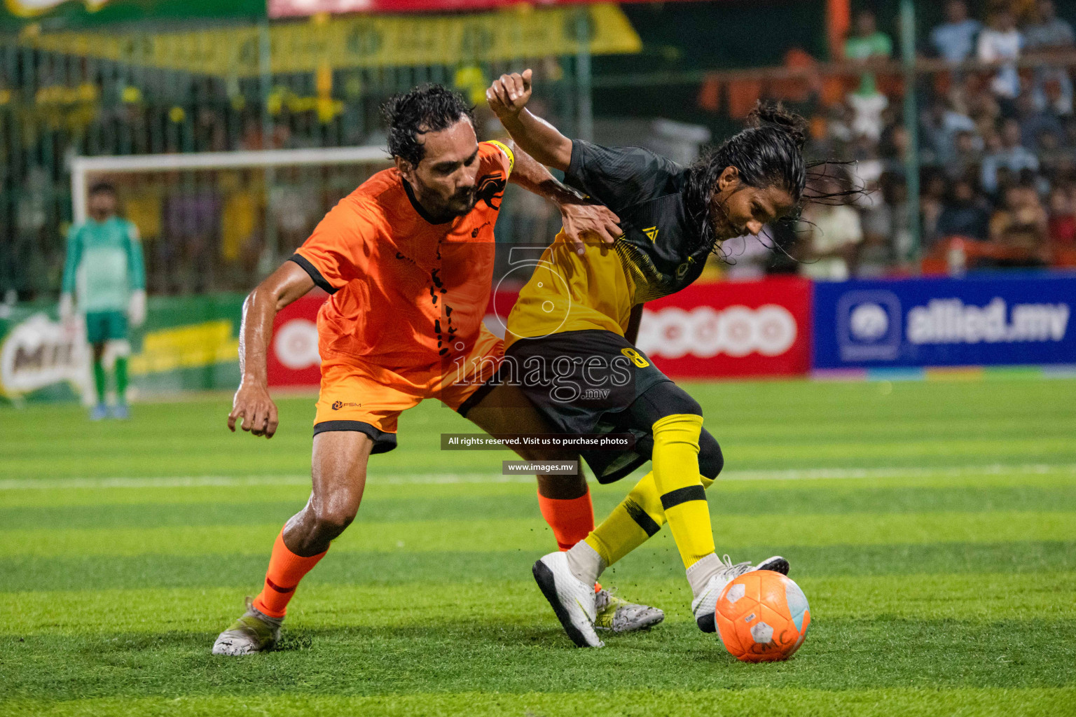 RRC Vs FSM in the Semi Finals of Club Maldives 2021 held in Hulhumale, Maldives on 19 December 2021. Photos: Shuu Abdul Sattar / images.mv