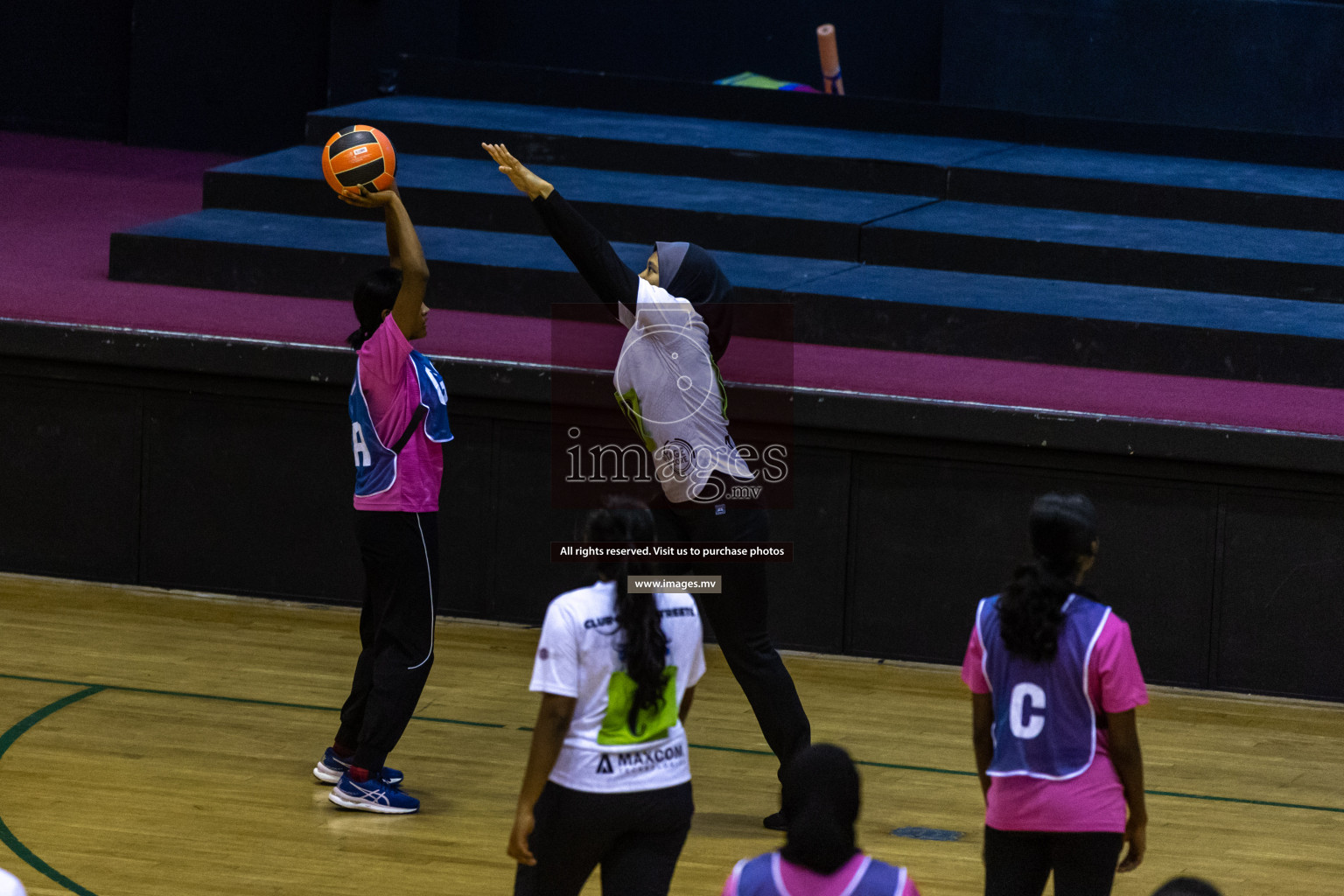 Sports Club Shining Star vs Club Green Streets in the Milo National Netball Tournament 2022 on 17 July 2022, held in Social Center, Male', Maldives. Photographer: Hassan Simah / Images.mv