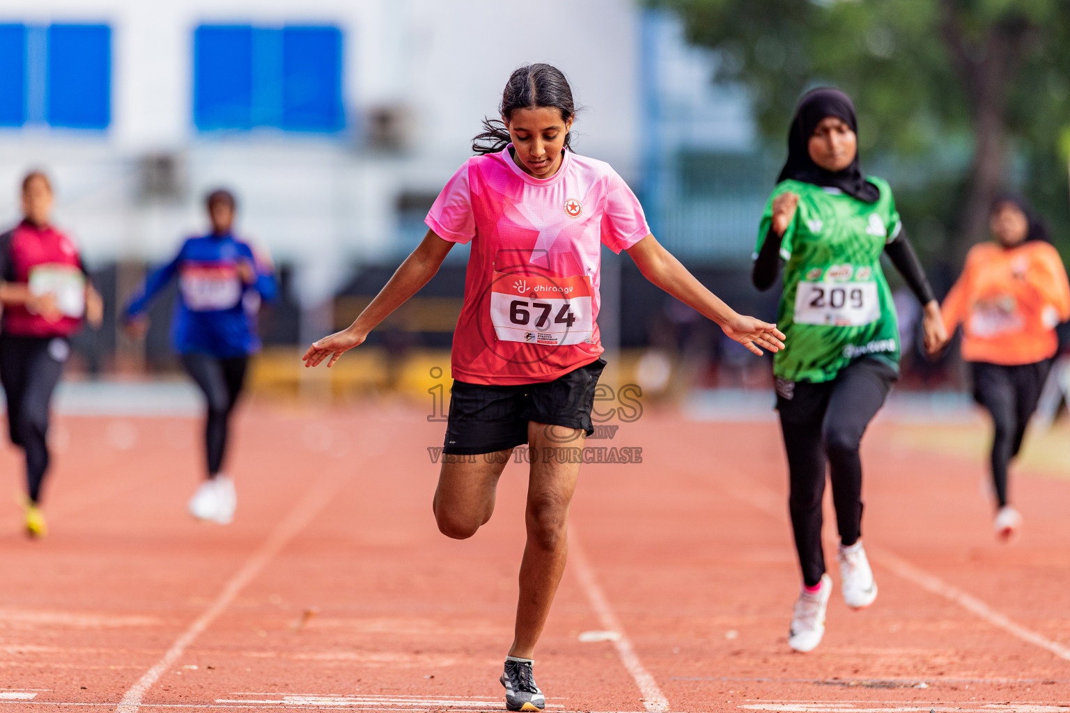 Day 4 of Inter-school Athletics Championship 2025 held in Ekuveni Synthetic Track, Male', Maldives on Thursday, 09th October 2025. Photos by: Areef Adam / Images.mv