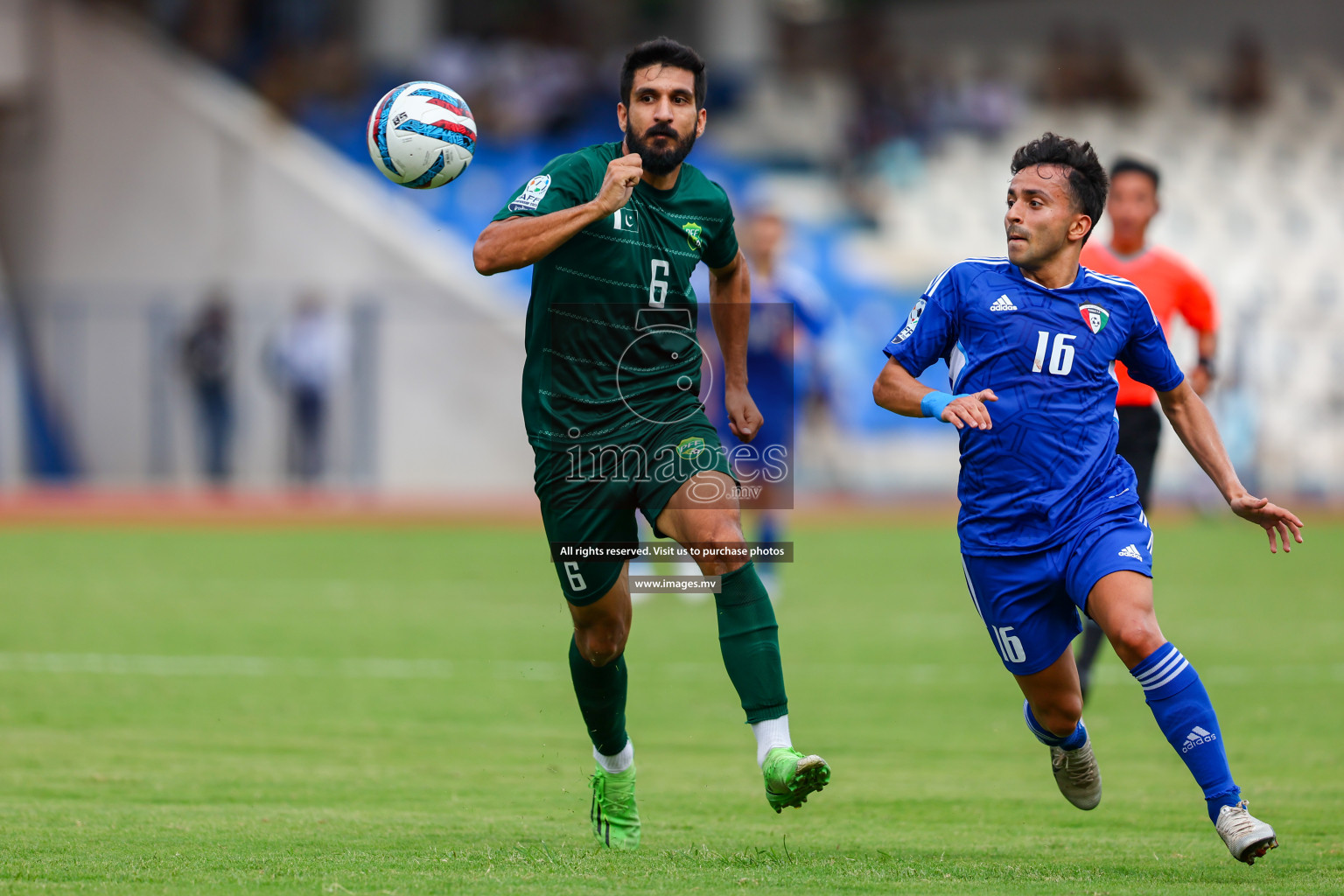 Pakistan vs Kuwait in SAFF Championship 2023 held in Sree Kanteerava Stadium, Bengaluru, India, on Saturday, 24th June 2023. Photos: Nausham Waheed, Hassan Simah / images.mv