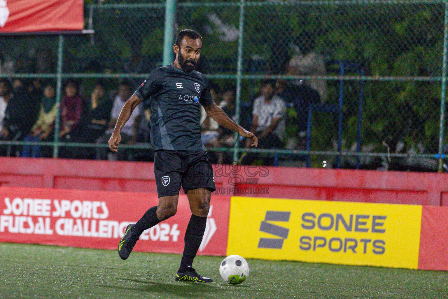 Machchangoalhi vs Maafannu on Day 34 of Golden Futsal Challenge 2024 was held on Monday, 19th February 2024, in Hulhumale', Maldives
Photos: Ismail Thoriq / images.mv