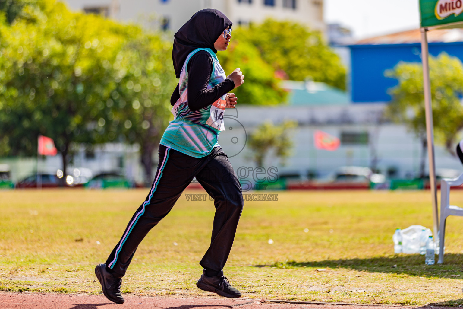 Day 3 of Inter-school Athletics Championship 2025 held in Ekuveni Synthetic Track, Male', Maldives on Wednesday, 08th October 2025. Photos by: Areef Adam / Images.mv