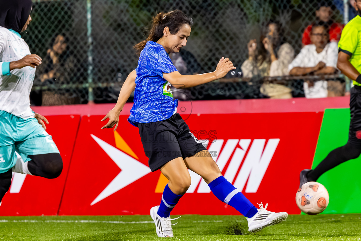 Police Club vs Mpl in Eighteen Thirty 2025 was held in Rehendi Futsal Ground, Hulhumale', Maldives on Sunday, 21st September 2025. Photos: Nausham Waheed / images.mv