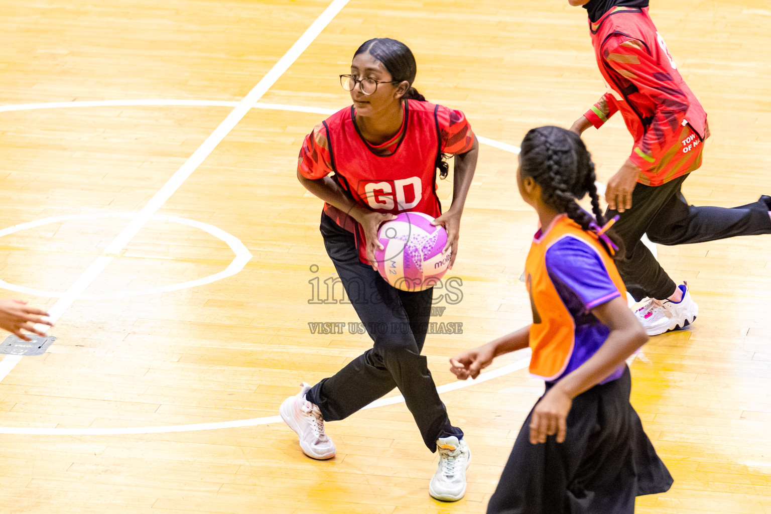 Day 15 of 26th Inter-School Netball Tournament 2025 was held in Social Center Indoor Hall on Wednesday, 5th November 2025. Photos: Mohamed Mahfooz Moosa, Raaif Yoosuf / images.mv