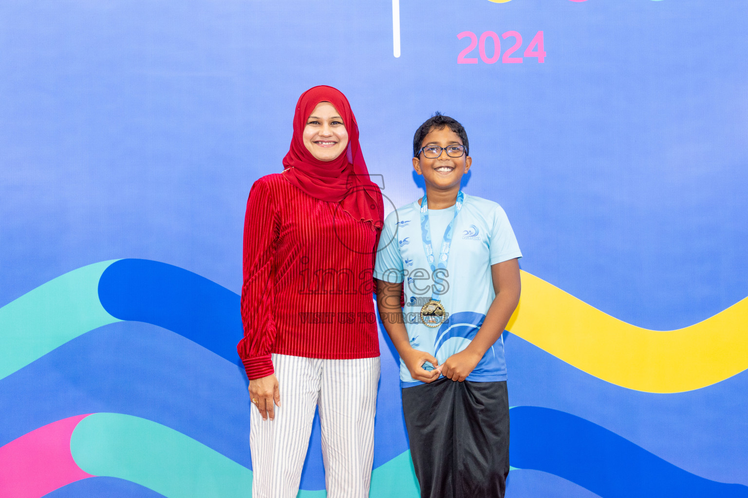 Closing of BML 5th National Swimming Kids Festival 2024 held in Hulhumale', Maldives on Saturday, 23rd November 2024.
Photos: Ismail Thoriq / images.mv