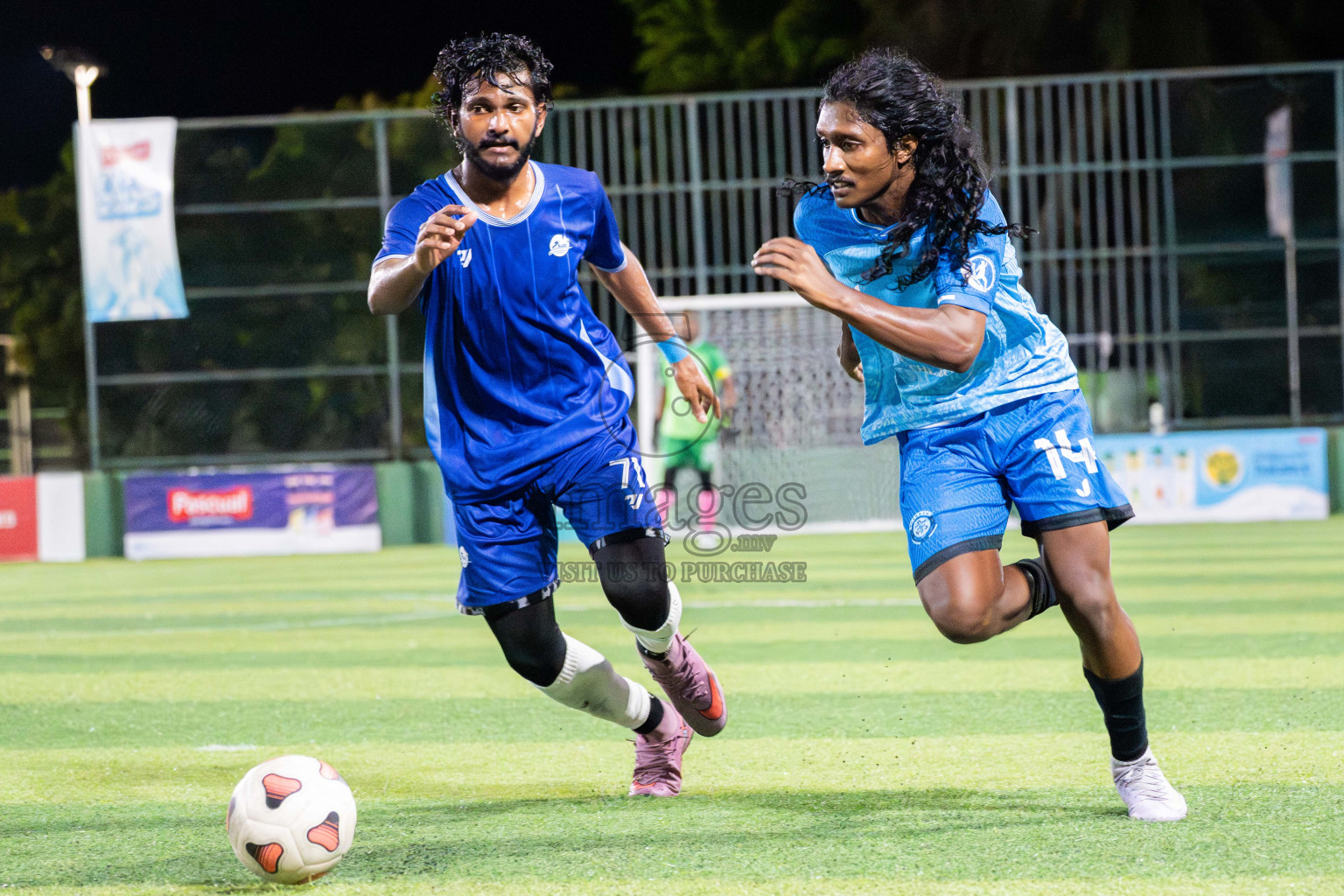 Foemathi VS Laamu Blues in Day 3 - Fonadhoo Youth Futsal Challenge 2025 held in Fonadhoo Futsal Stadium, L. Fonadhoo, Maldives on Tuesdat, 28th October 2025 Photos: Arif Rasheed / images.mv