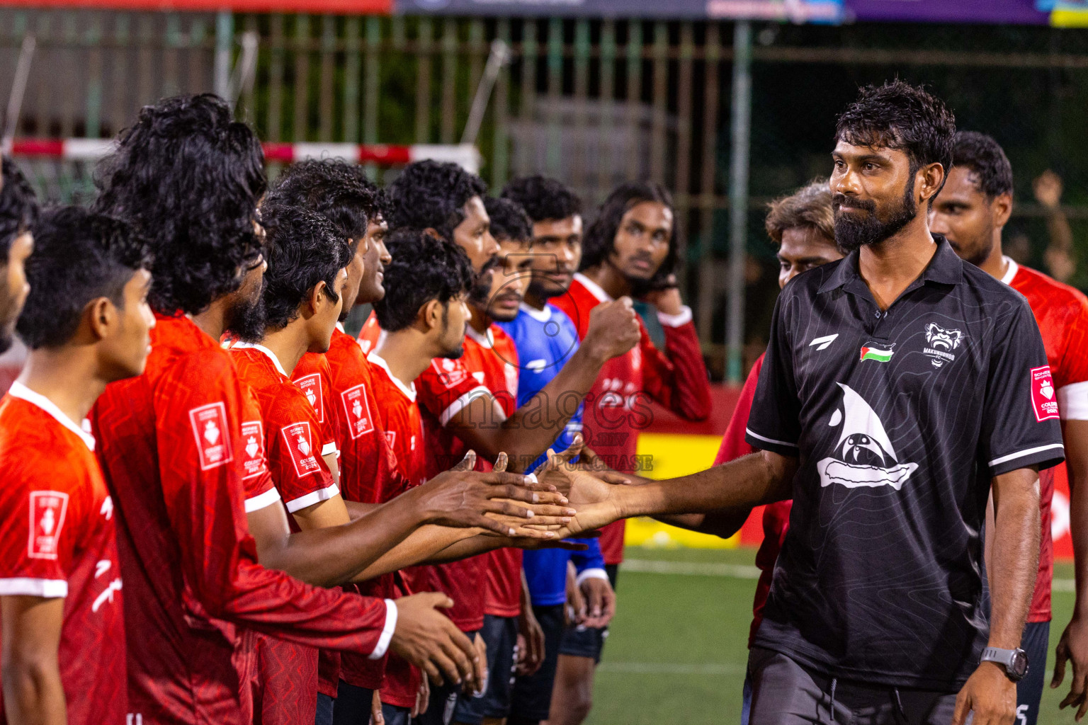 HDh Nolhivaran vs HDh Kumundhoo in Day 6 of Golden Futsal Challenge 2024 was held on Saturday, 20th January 2024, in Hulhumale', Maldives
Photos: Ismail Thoriq / images.mv