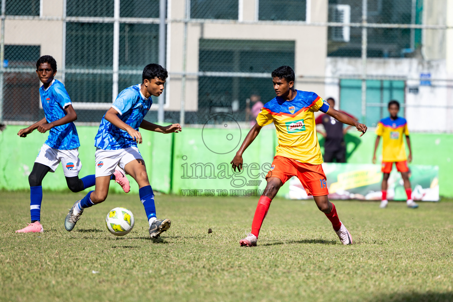 Day 4 of MILO Academy Championship 2024 (U-14) was held in Henveyru Stadium, Male', Maldives on Sunday, 3rd November 2024. 
Photos: Hassan Simah / Images.mv