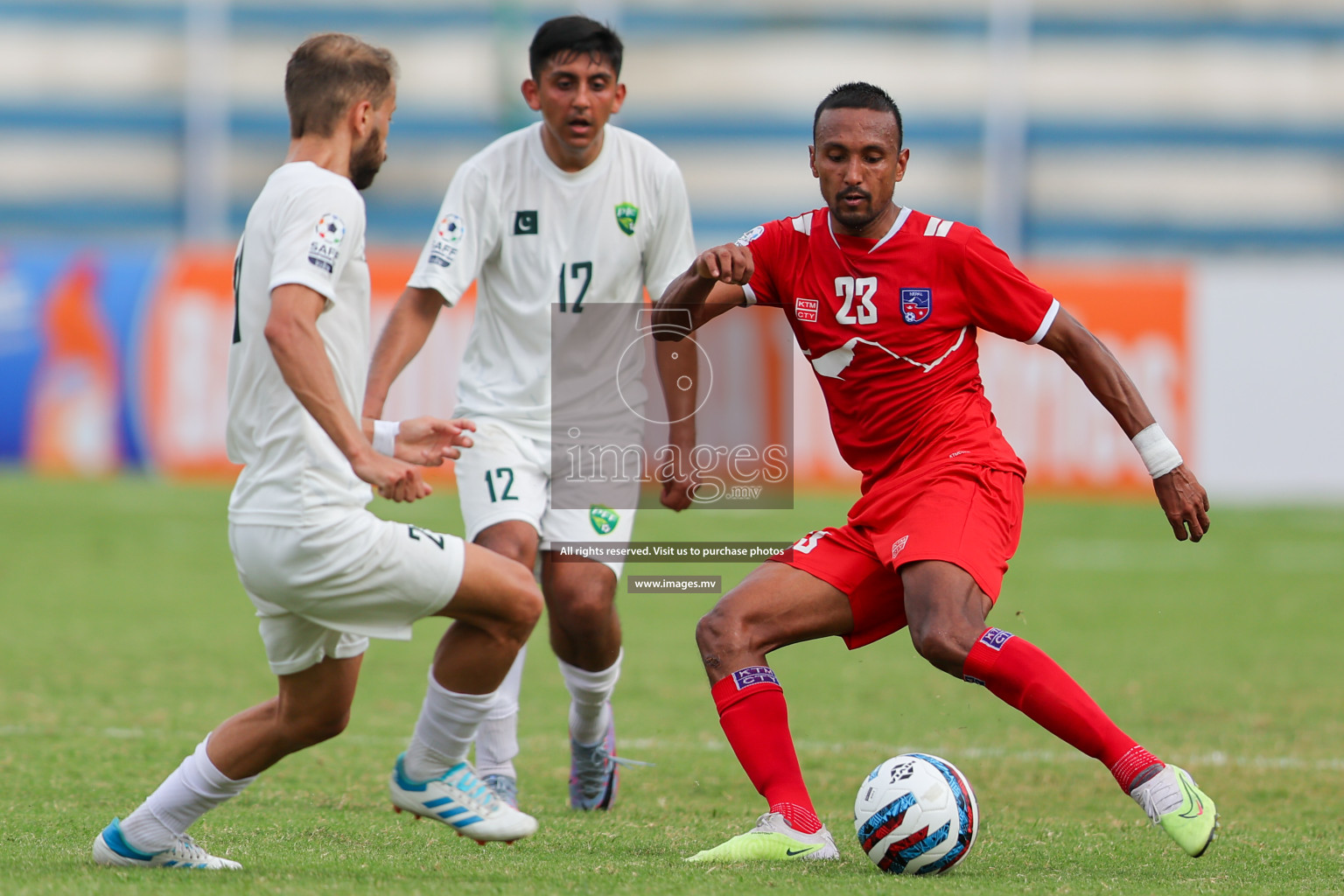 Nepal vs Pakistan in SAFF Championship 2023 held in Sree Kanteerava Stadium, Bengaluru, India, on Tuesday, 27th June 2023. Photos: Nausham Waheed, Hassan Simah / images.mv