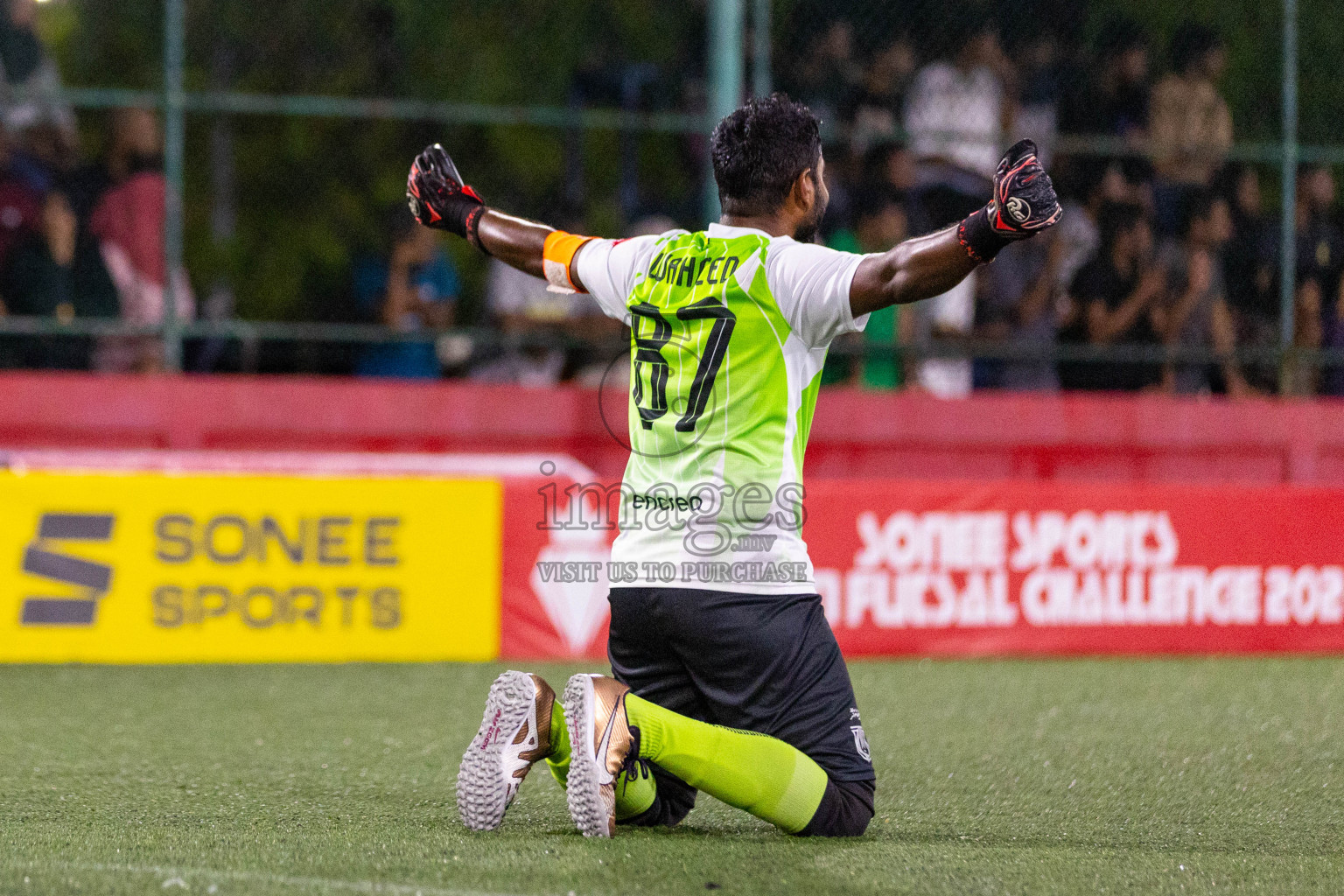 HDh Hanimaadhoo vs HDh Vaikaradhoo in Day 6 of Golden Futsal Challenge 2024 was held on Saturday, 20th January 2024, in Hulhumale', Maldives
Photos: Ismail Thoriq / images.mv