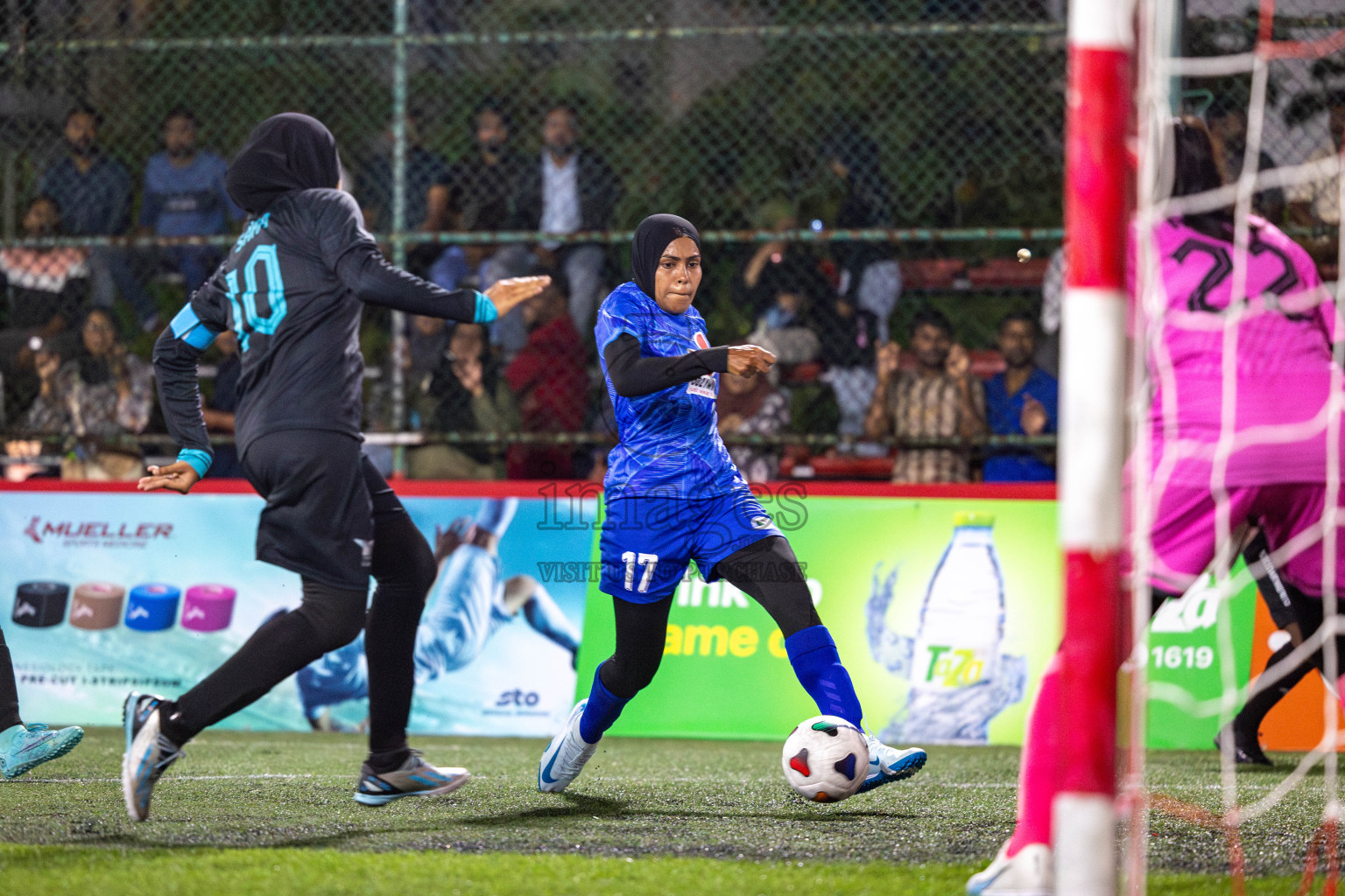 POLICE CLUB vs YOUTH RC in Eighteen Thirty 2024 held in Rehendi Futsal Ground, Hulhumale', Maldives on Tuesday, 3rd September 2024. 
Photos: Mohamed Mahfooz Moosa / images.mv