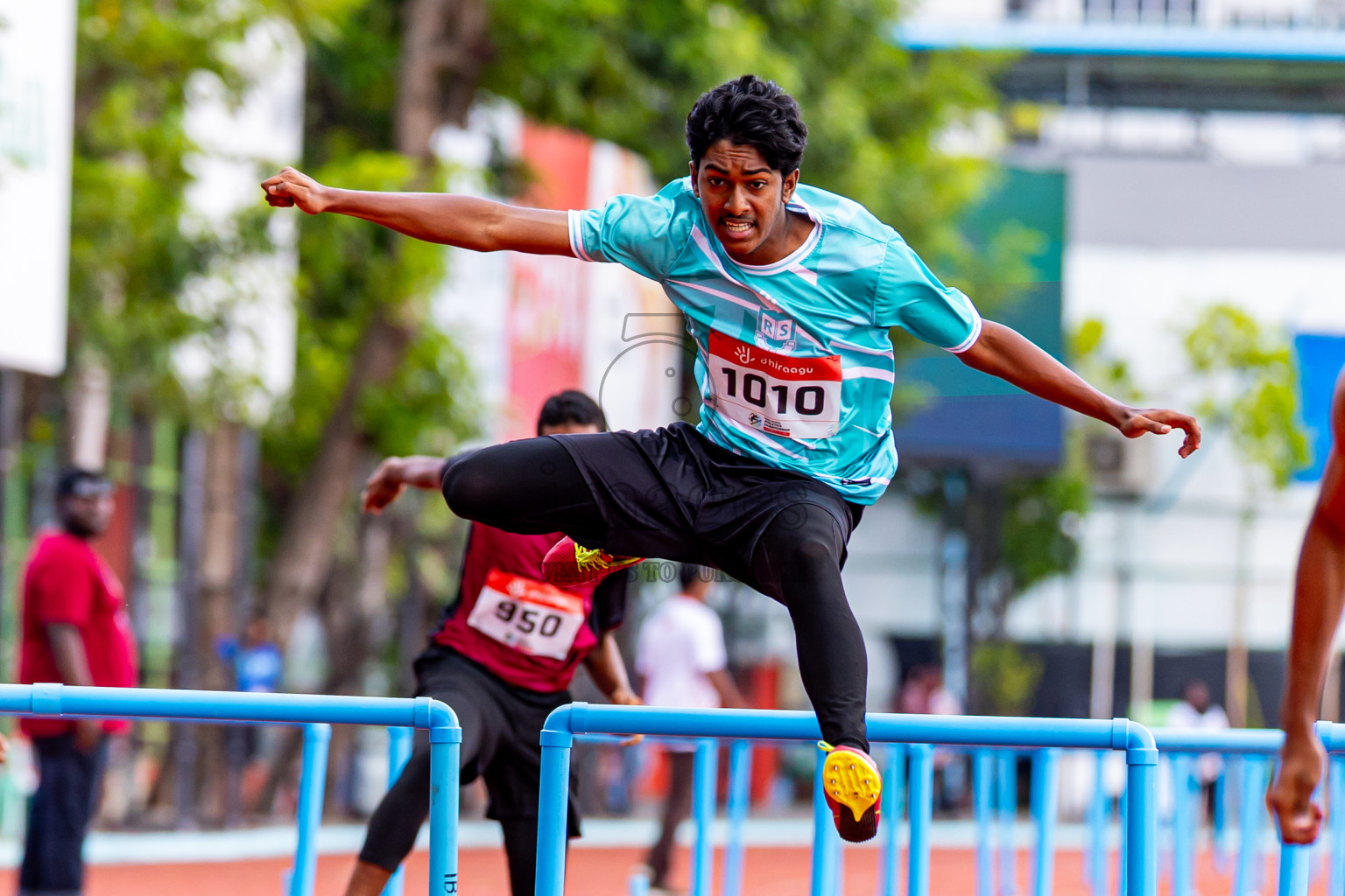 Day 5 of Inter-school Athletics Championship 2025 held in Ekuveni Synthetic Track, Male', Maldives on Saturday, 11th October 2025. Photos by: Nausham Waheed / Images.mv
