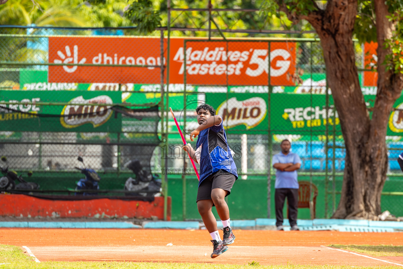 Day 6 of Inter-school Athletics Championship 2025 held in Ekuveni Synthetic Track, Male', Maldives on Sunday, 12th October 2025. Photos by: Ismail Thoriq / Images.mv