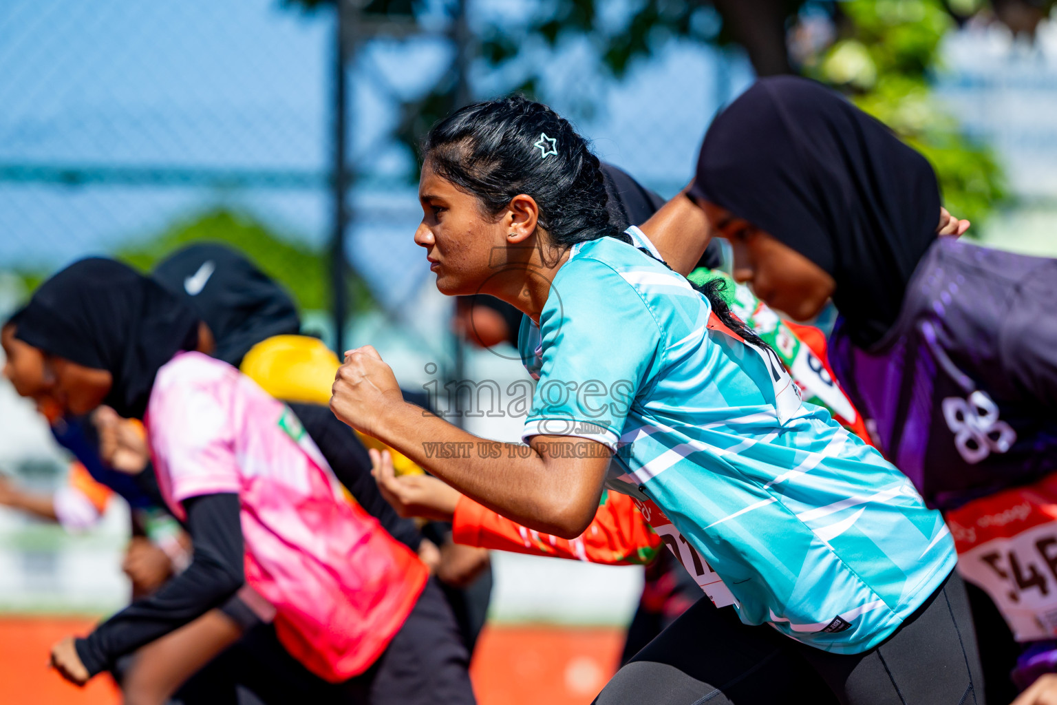 Day 1 of Inter-school Athletics Championship 2025 held in Ekuveni Synthetic Track, Male', Maldives on Monday, 06th October 2025. Photos by: Nausham Waheed / Images.mv