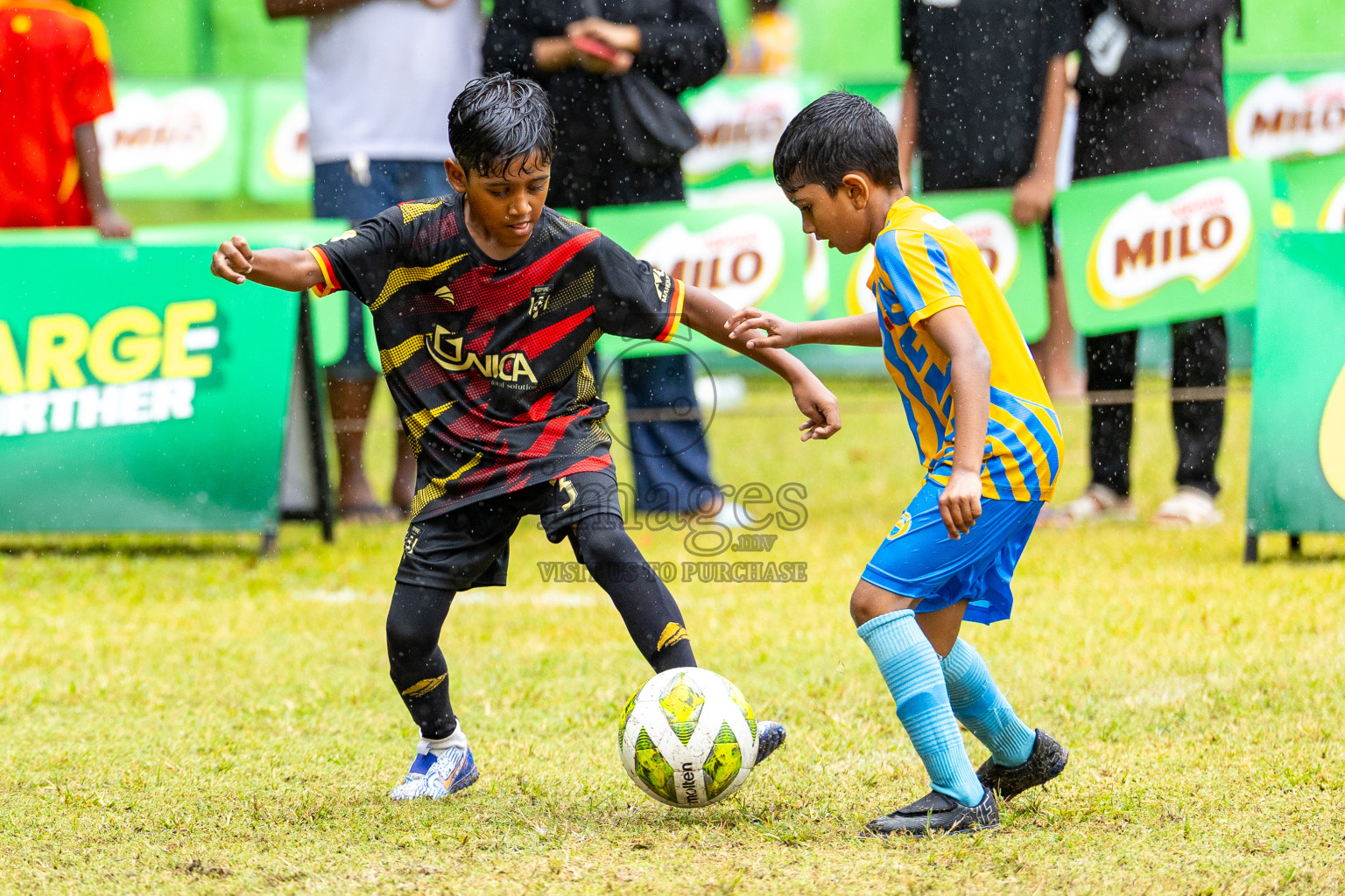 Day 1 of MILO SVAM Juniors 2025 (U-8) was held at Henveiru Stadium in Male', Maldives on Thursday, 26th June 2025. Photos: Mohamed Mahfooz Moosa / images.mv