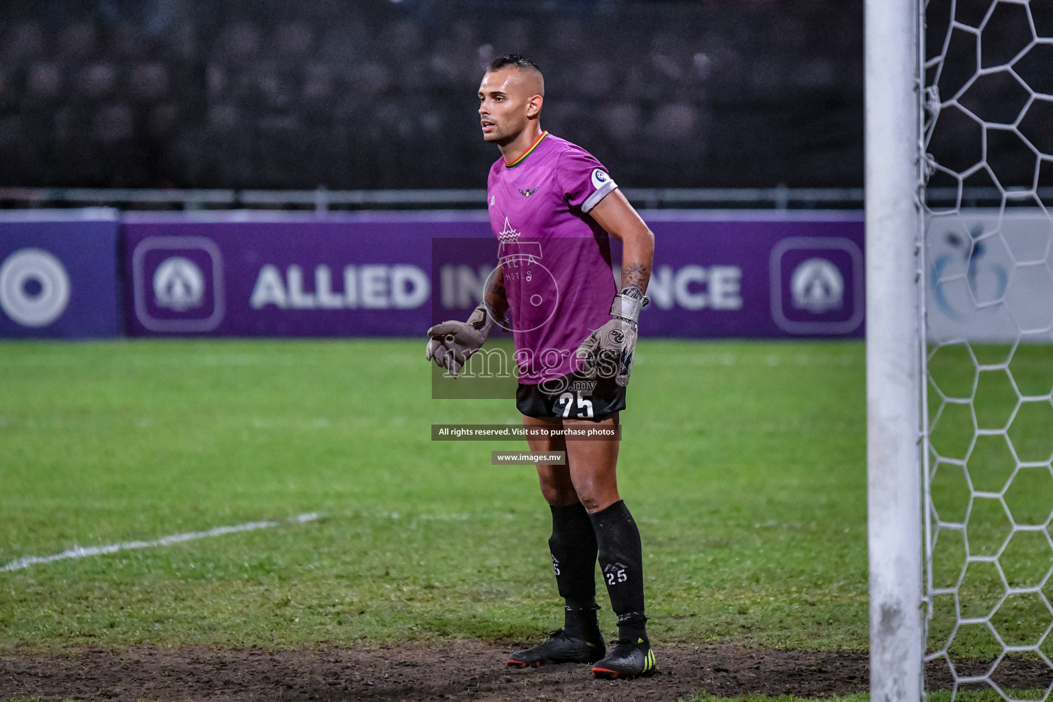 Da Grande vs Buru Sports Club in Dhivehi Premier League Qualification 22 on 27th Aug 2022, held in National Football Stadium, Male', Maldives Photos: Nausham Waheed / Images.mv