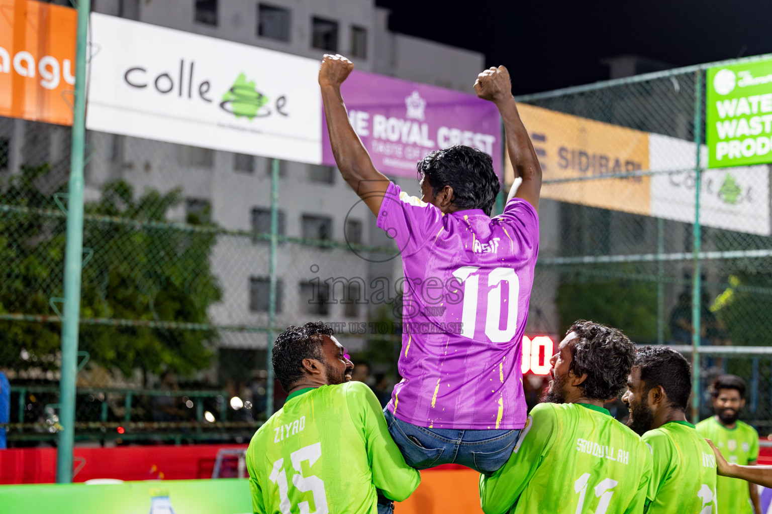 Team DJA VS Trade Club in Club Maldives Classic 2024 held in Rehendi Futsal Ground, Hulhumale', Maldives on Saturday, 14th September 2024. 
Photos: Hassan Simah / images.mv