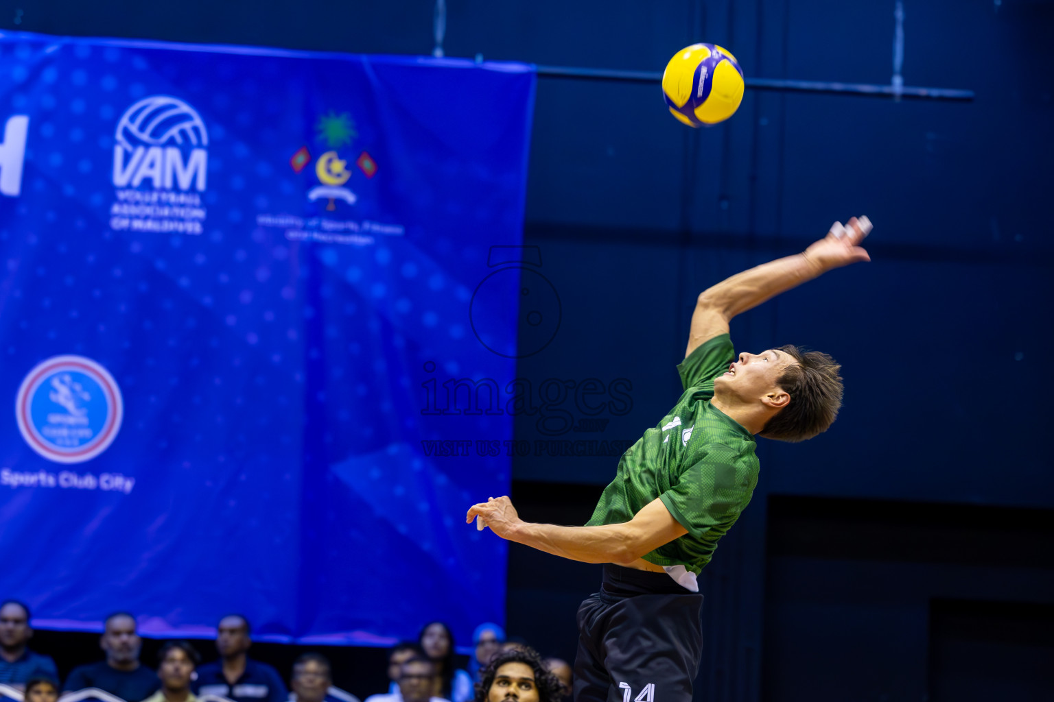 Final of MILO VAM Cup 2024 (Men's Division) was held in Social Center Indoor Hall on Monday, 4th November 2024. 
Photos: Ismail Thoriq / images.mv