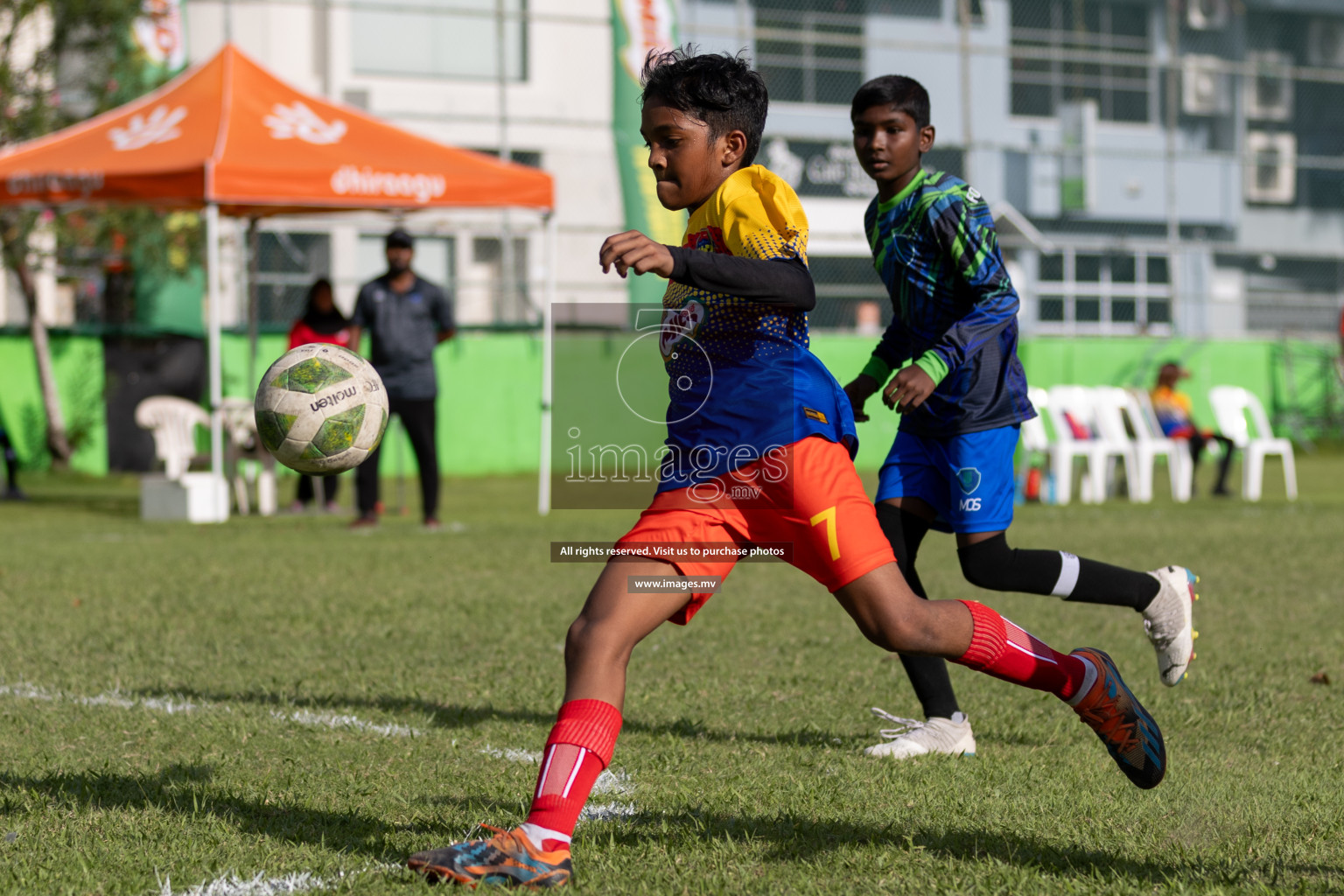 Day 1 of MILO Academy Championship 2023 (U12) was held in Henveiru Football Grounds, Male', Maldives, on Friday, 18th August 2023. Photos: Mohamed Mahfooz Moosa / images.mv