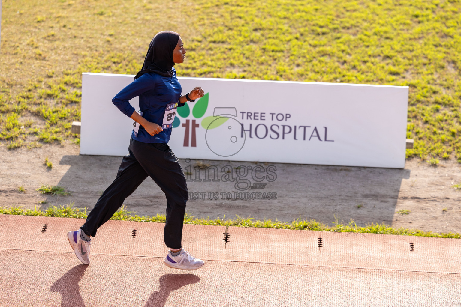 Day 6 of MWSC Interschool Athletics Championships 2024 held in Hulhumale Running Track, Hulhumale, Maldives on Thursday, 14th November 2024. Photos by: Ismail Thoriq / Images.mv