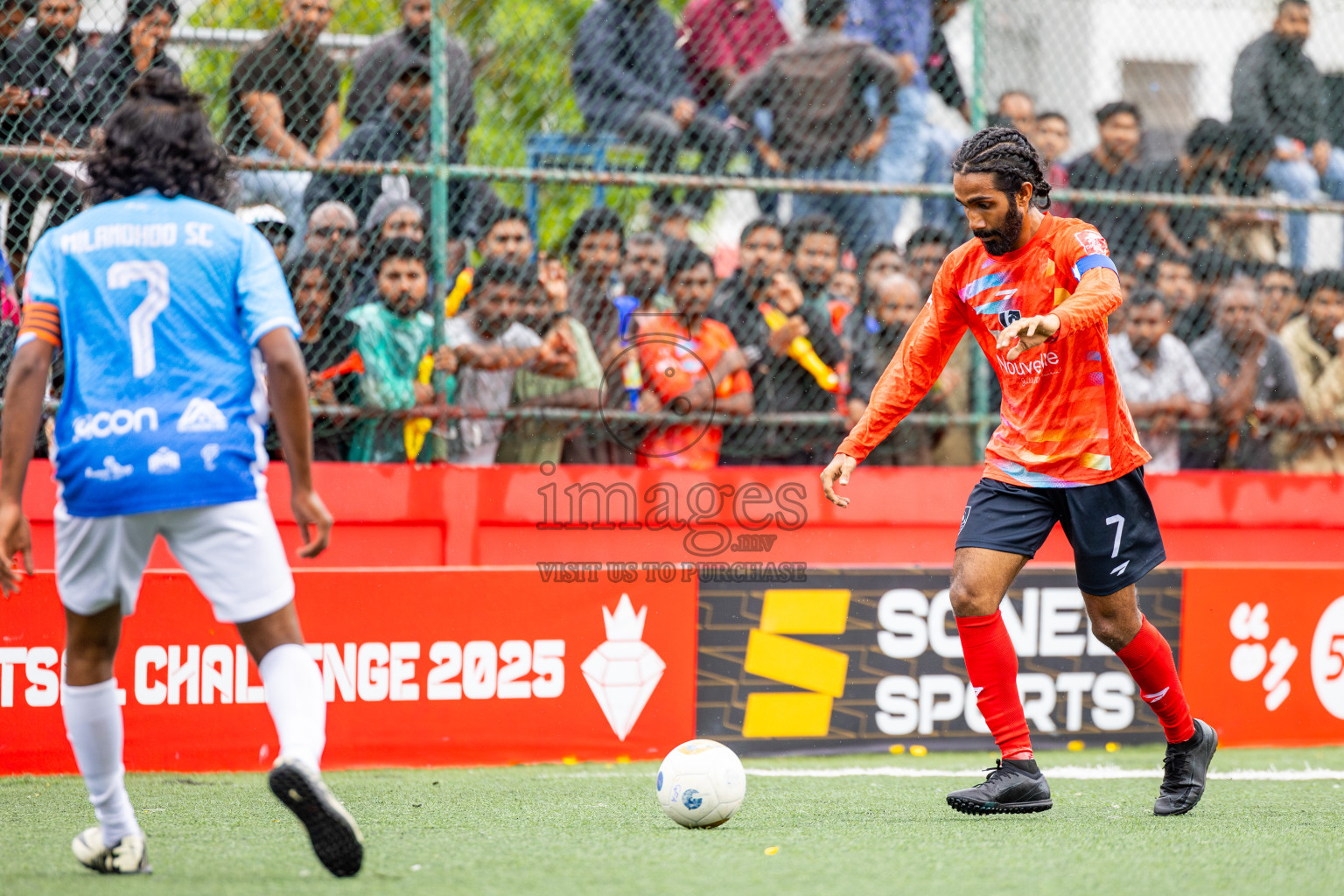 Sh Kanditheemu vs Sh Milandhoo in Day 21 of Golden Futsal Challenge 2025 was held on Saturday , 25th January 2025, in Hulhumale', Maldives.
Photos: Ismail Thoriq / images.mv