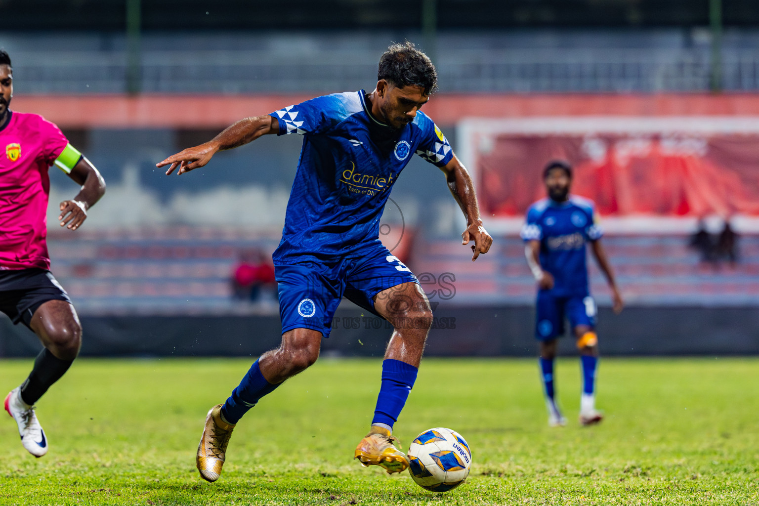 United Victory vs New Radiant Sports Club in Dhivehi Premier League 2025/26 held in National Football Stadium, Male', Maldives on Thursday, 25th September 2025. Photos: Areef Adam / Images.mv