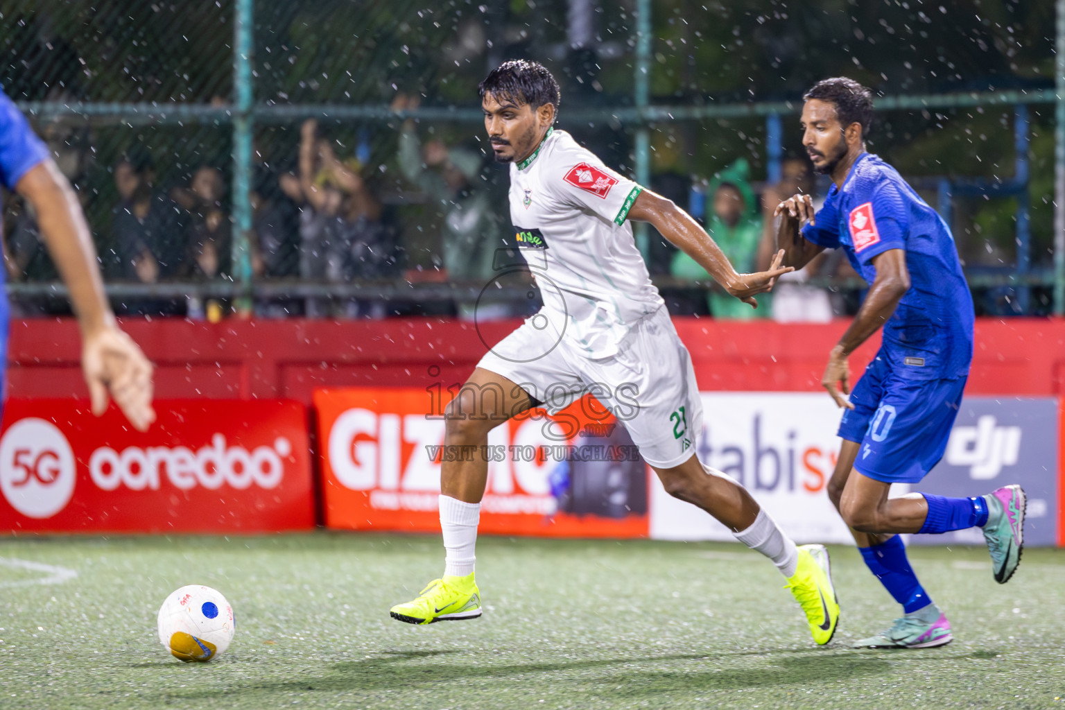 Sh Bileffahi vs Sh Narudhoo in Day 6 of Golden Futsal Challenge 2025 on Friday, 6th January 2025, in Hulhumale', Maldives
Photos: Ismail Thoriq / images.mv