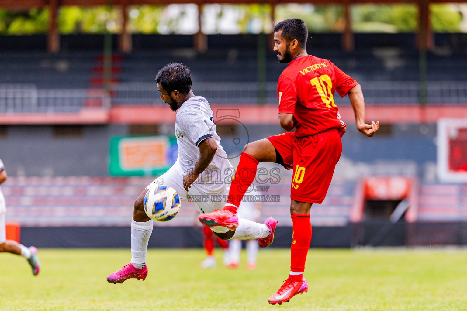 Club Green Streets vs Victory Sports Club in Dhivehi Premier League 2025/26 held in National Football Stadium, Male', Maldives on Thursday, 25th September 2025. Photos: Areef Adam / Images.mv