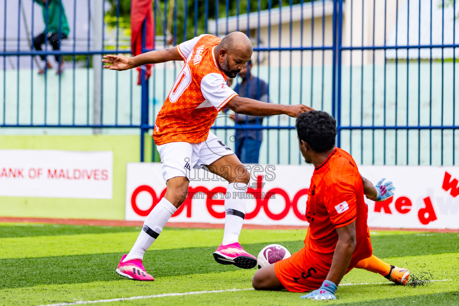 Muring FC vs Cable Brothers in Day 5 of Eydhafushi Futsal Cup 2024 was held on Saturday, 13th April 2024, in B Eydhafushi, Maldives Photos: Nausham Waheed / images.mv