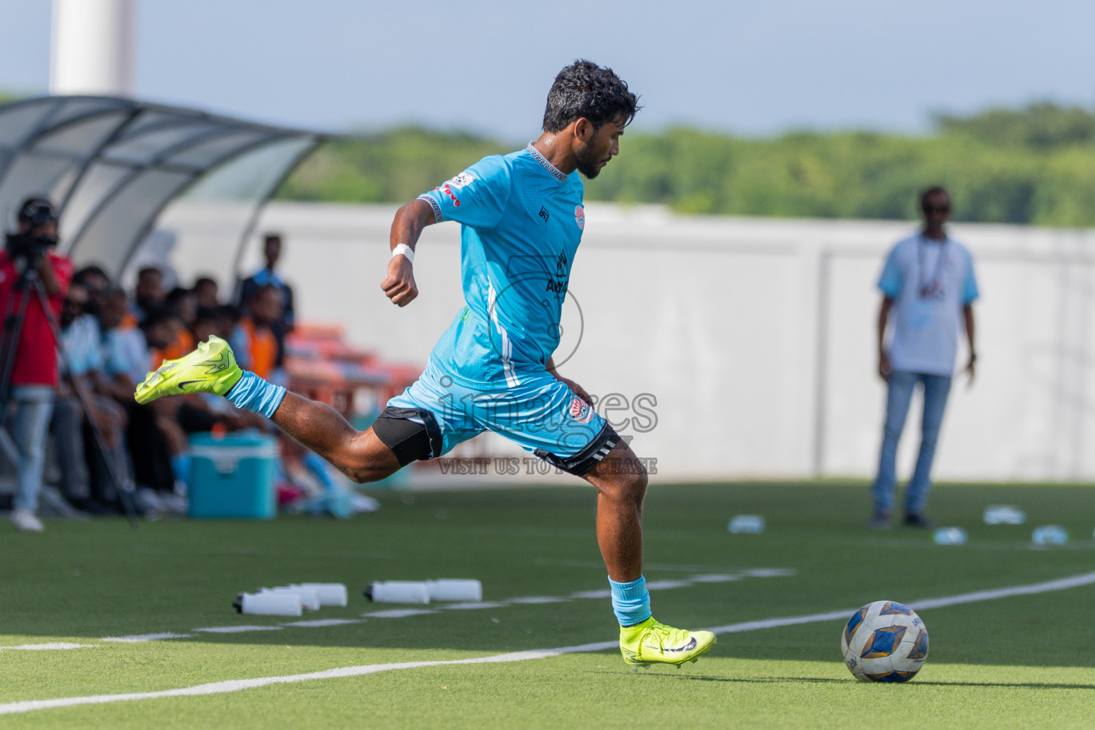 Semi Finals Match 01 Irumathi FC VS CC Sports Club in Day 7 of Eydhafushi Cup 2025 held in Eydhafushi Football Stadium at B. Eydhafushi, Maldives on Friday, 12th September 2025. Photos: Arif Rasheed / images.mv