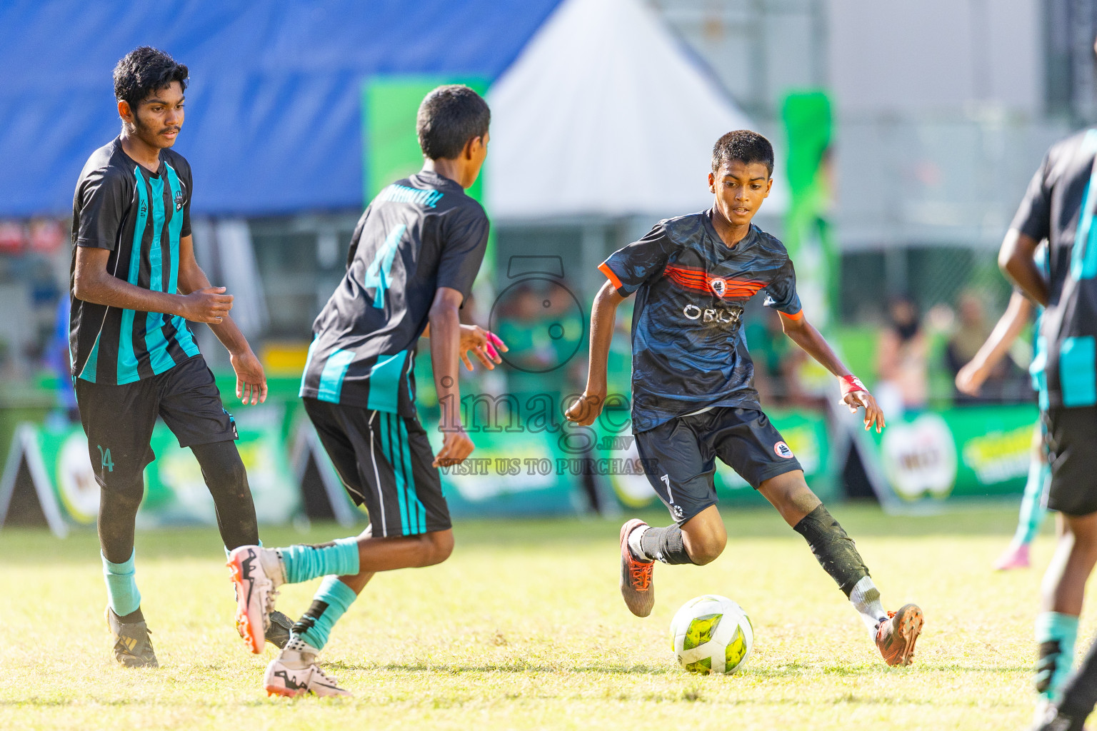 Day 5 of MILO Academy Championship 2025 (U14) was held on Monday, 3rd November 2025 at Henveiru Football Grounds, Male', Maldives . 

Photos: Mohamed Mahfooz Moosa / images.mv
