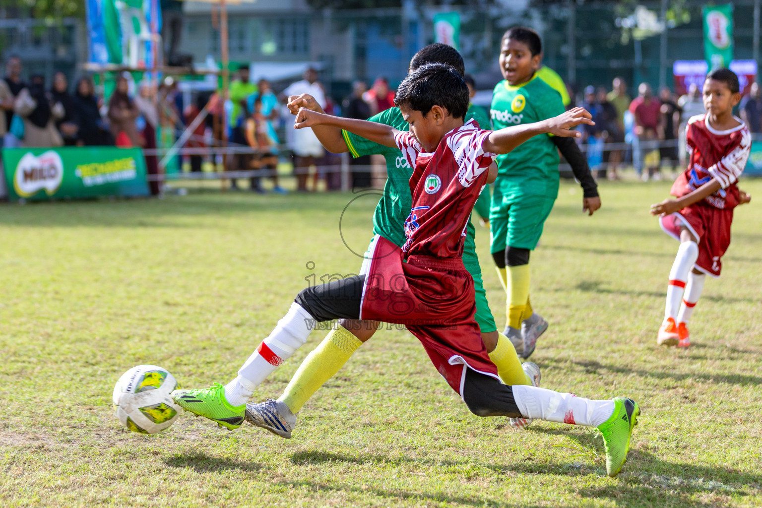 Day 2 of MILO Academy Championship 2025 was held on Friday, 14th February 2025 in Henveiru Stadium.
Photos: Mohamed Mahfooz Moosa / Images.mv