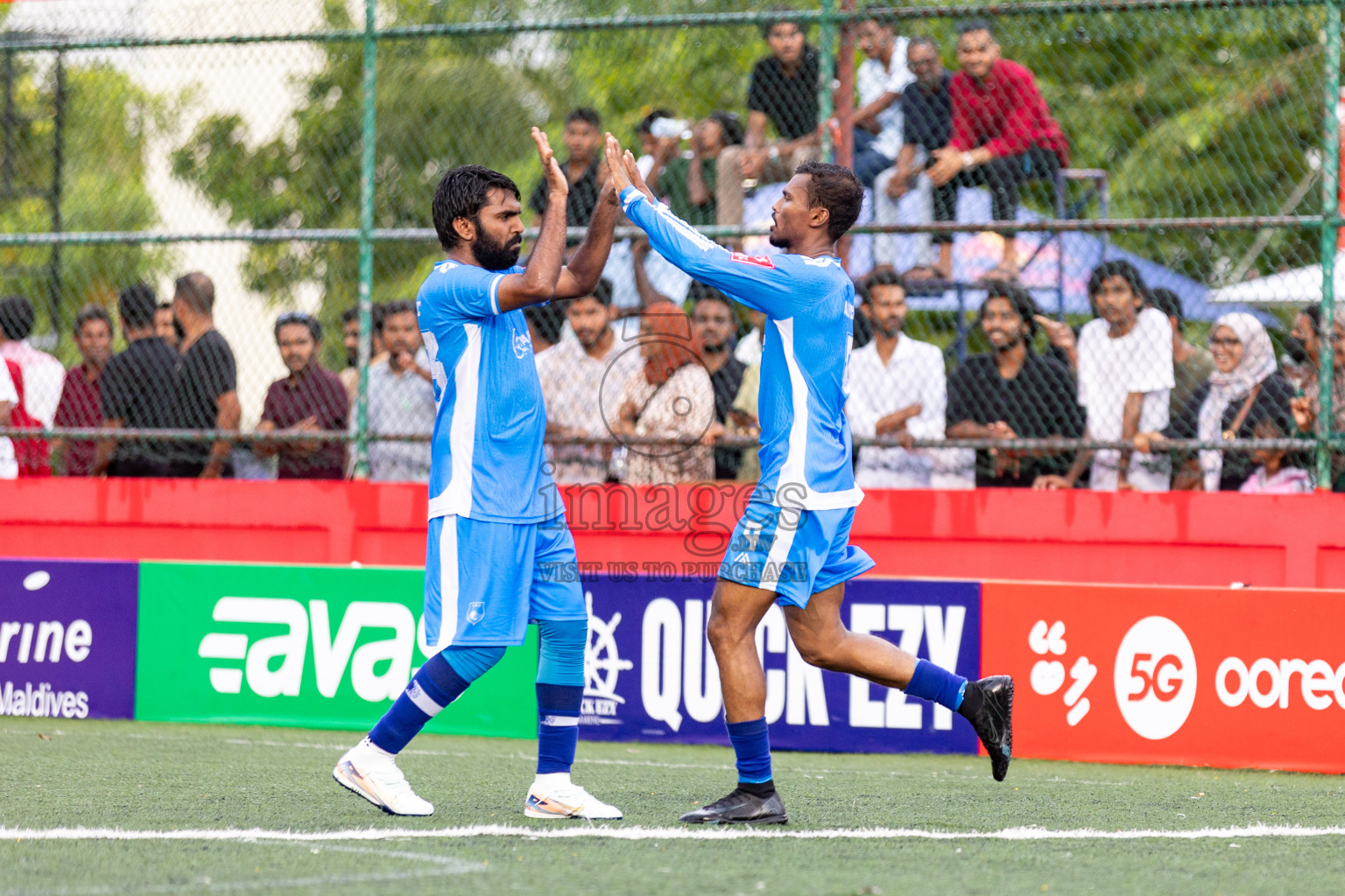 R Maduvvari VS R Alifushi in Day 6 of Golden Futsal Challenge 2025 on Friday, 6th January 2025, in Hulhumale', Maldives 
Photos: Hassan Simah / images.mv