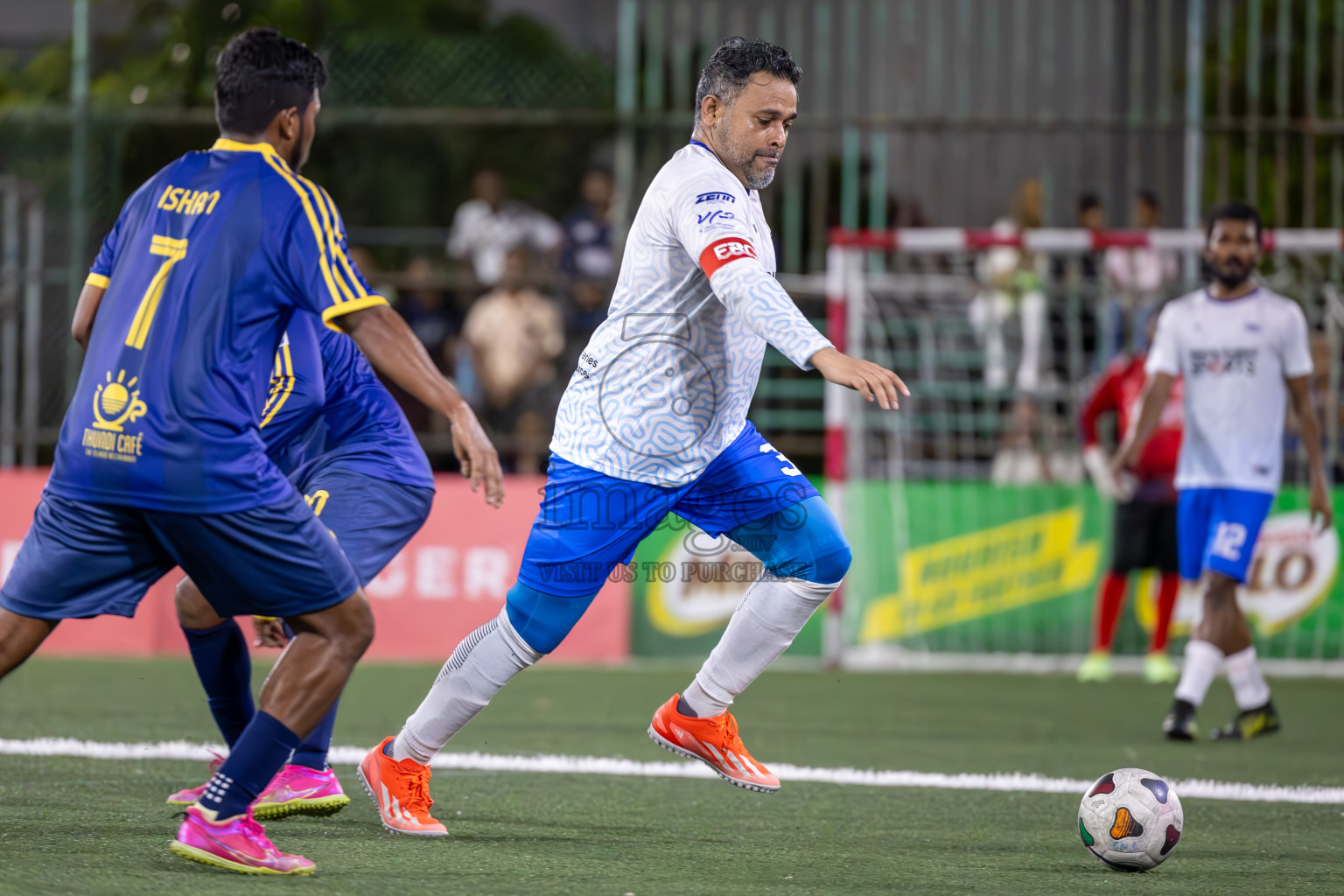 HPSN vs Fisheries RC in Club Maldives Classic 2024 held in Rehendi Futsal Ground, Hulhumale', Maldives on Tuesday, 10th September 2024.
Photos: Ismail Thoriq / images.mv