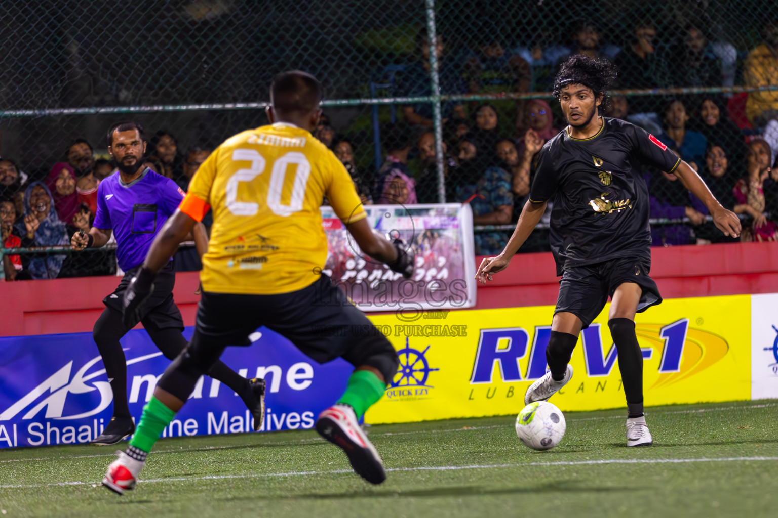 HA Kelaa vs HA Utheemu in Day 9 of Golden Futsal Challenge 2024 was held on Tuesday, 23rd January 2024, in Hulhumale', Maldives
Photos: Ismail Thoriq / images.mv