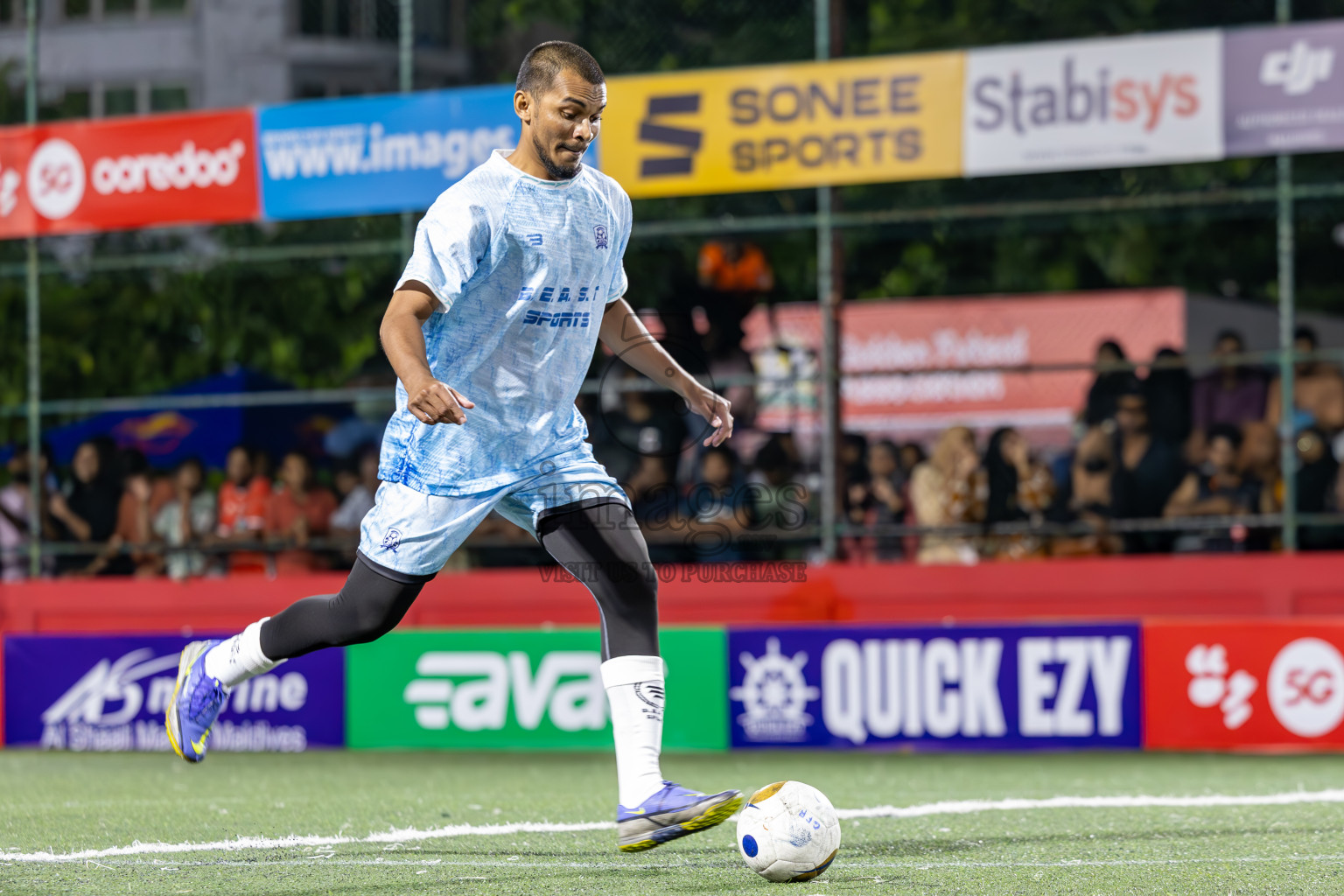 ADh Hangnaameedhoo vs ADh Kunburudhoo in Day 15 of Golden Futsal Challenge 2025 was held on Sunday, 19th January 2025, in Hulhumale', Maldives. Photos: Ismail Thoriq / images.mv