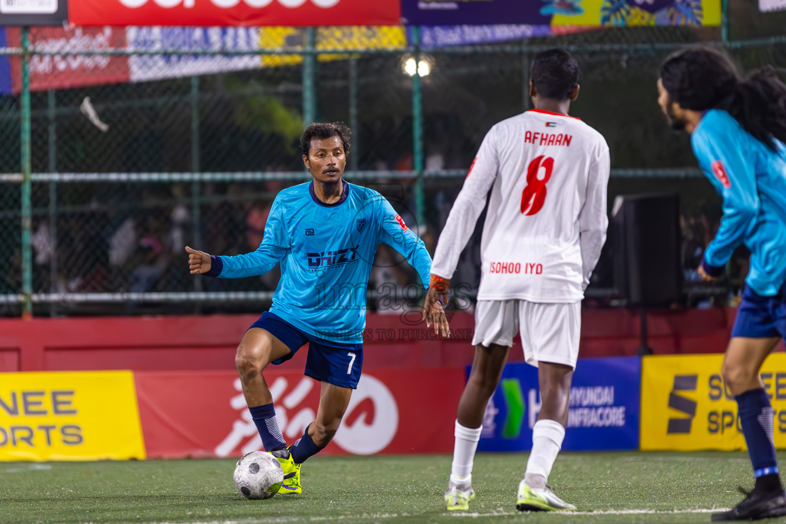 L Maamendhoo vs L Isdhoo in Day 12 of Golden Futsal Challenge 2024 was held on Friday, 26th January 2024, in Hulhumale', Maldives
Photos: Ismail Thoriq / images.mv