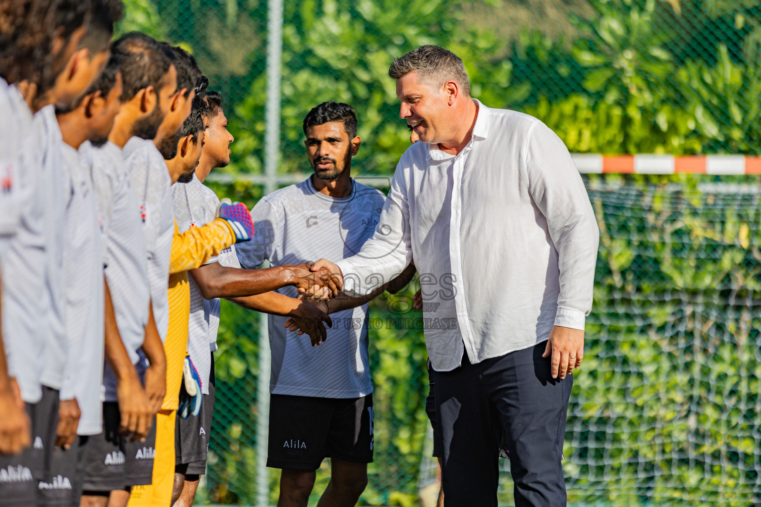 Resort League 2025 Raa Zone - Day 1
Joali vs Kothaifaru in Resort League 2025 (Raa Zone) was held on Friday, 15th august 2025 in JOALI Maldives Resort, Raa Atoll, Maldives. Photos: Areef Adam / images.mv