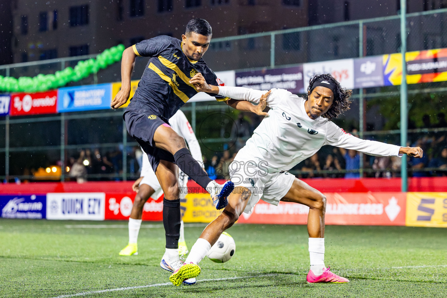 HA Utheem VS HA Ihavandhoo in Day 9 of Golden Futsal Challenge 2025 was held on Monday, 13th January 2025, in Hulhumale', Maldives Photos: Nausham Waheed , Ismail Thoriq / images.mv