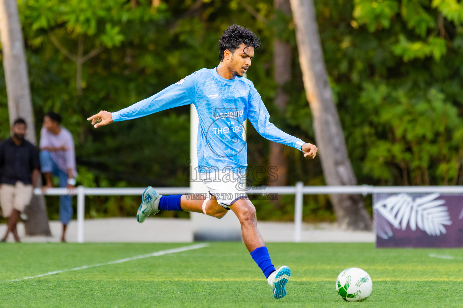 Bandos vs Oblu Experience in Resort League 2025 (North Male Zone) day 16 was held on Thursday, 18th September 2025 in One And Only Reethi Rah Maldives Resort, Photos: Areef Adam / images.mv