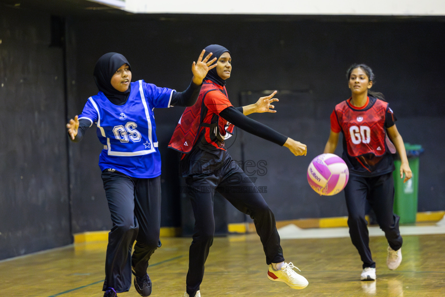 Day 5 of 26th Inter-School Netball Tournament 2025 was held in Social Center Indoor Hall on Wednesday, 22nd October 2025. Photos: Ismail Thoriq / images.mv