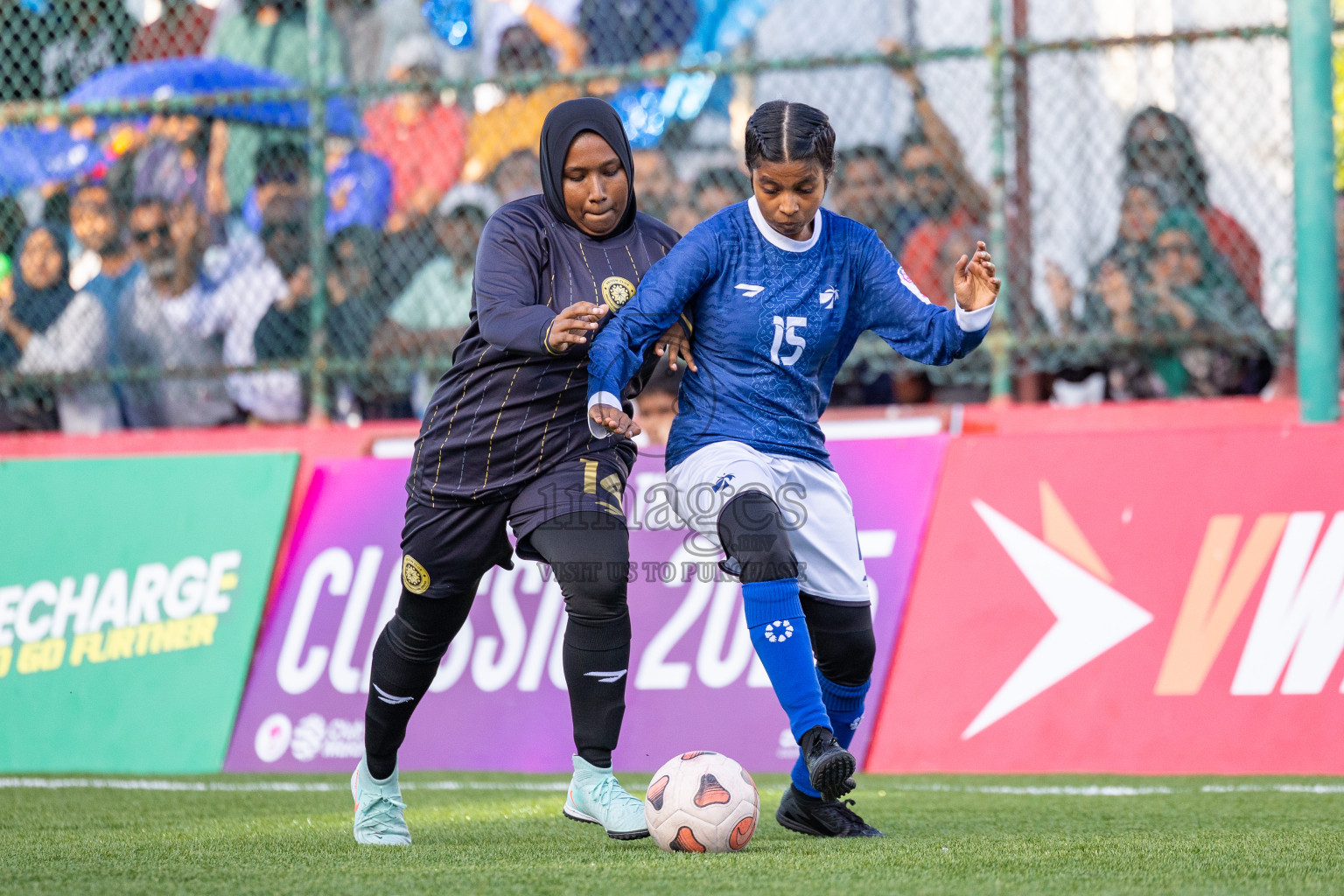 Prison Club vs Team MACL in Eighteen Thirty Classic of Club Maldives 2025 was held in Rehendhi Futsal Ground, Hulhumale', Maldives on Tuesday, 16th September 2025. Photos: Mohamed Mahfooz Moosa / images.mv