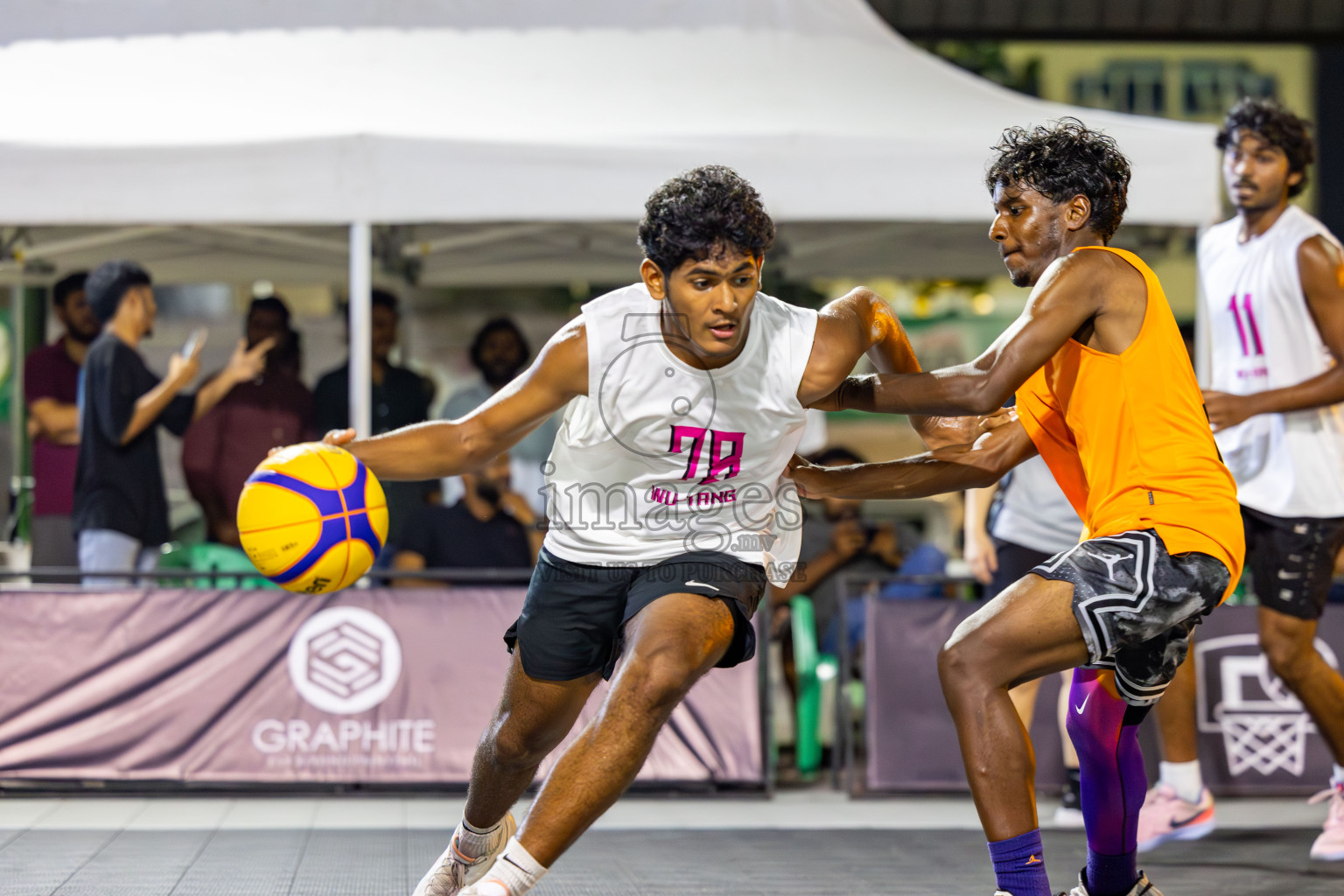 Day 4 of MILO Ramadan 3x3 Challenge 2024 was held in Ekuveni Outdoor Basketball Court at Male', Maldives on Friday, 15th March 2024.
Photos: Mohamed Mahfooz Moosa / images.mv