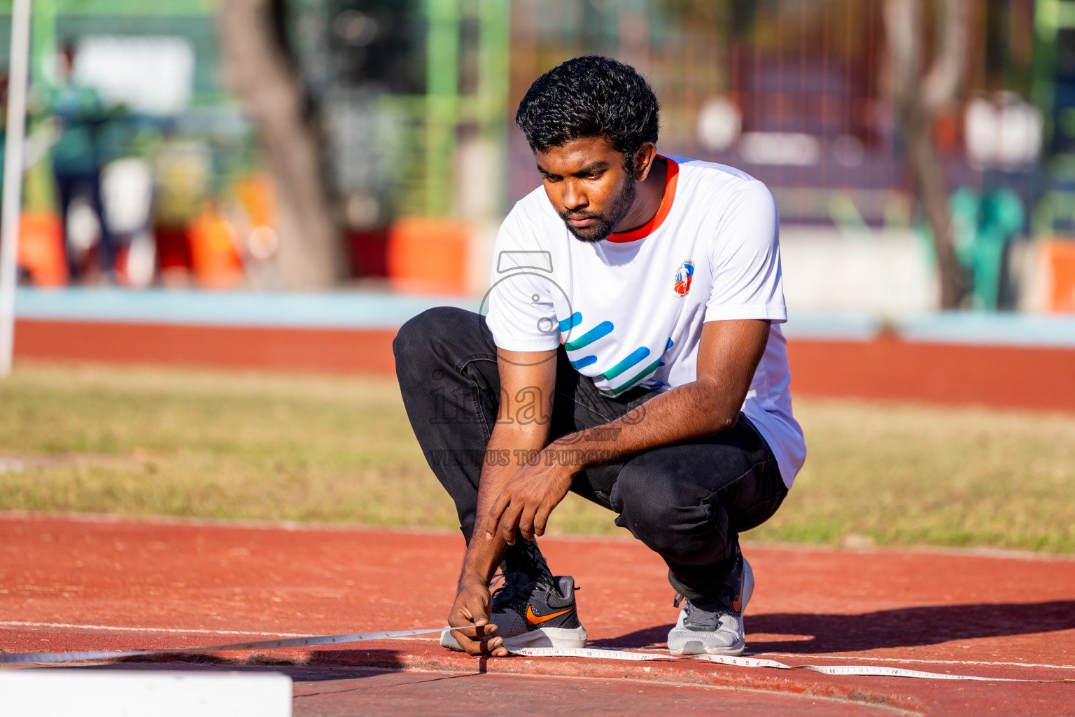 Day 1 of Inter-school Athletics Championship 2025 held in Ekuveni Synthetic Track, Male', Maldives on Monday, 06th October 2025. Photos by: Nausham Waheed / Images.mv