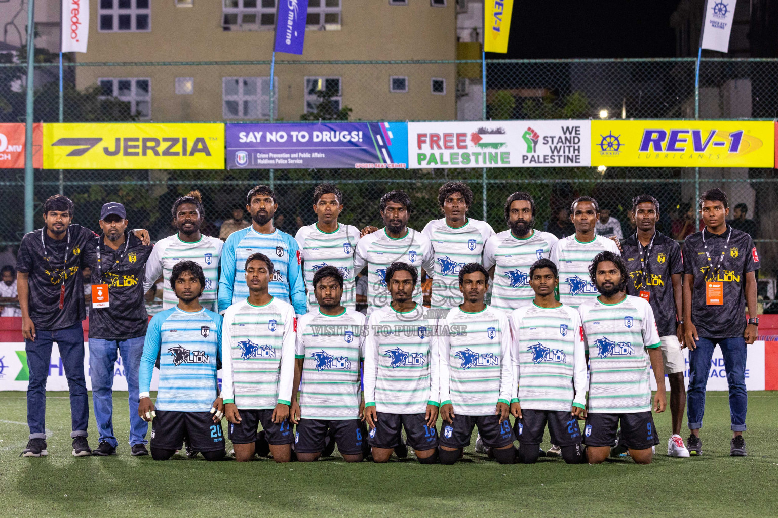 HDh Nolhivaran vs HDh Kumundhoo in Day 6 of Golden Futsal Challenge 2024 was held on Saturday, 20th January 2024, in Hulhumale', Maldives
Photos: Ismail Thoriq / images.mv