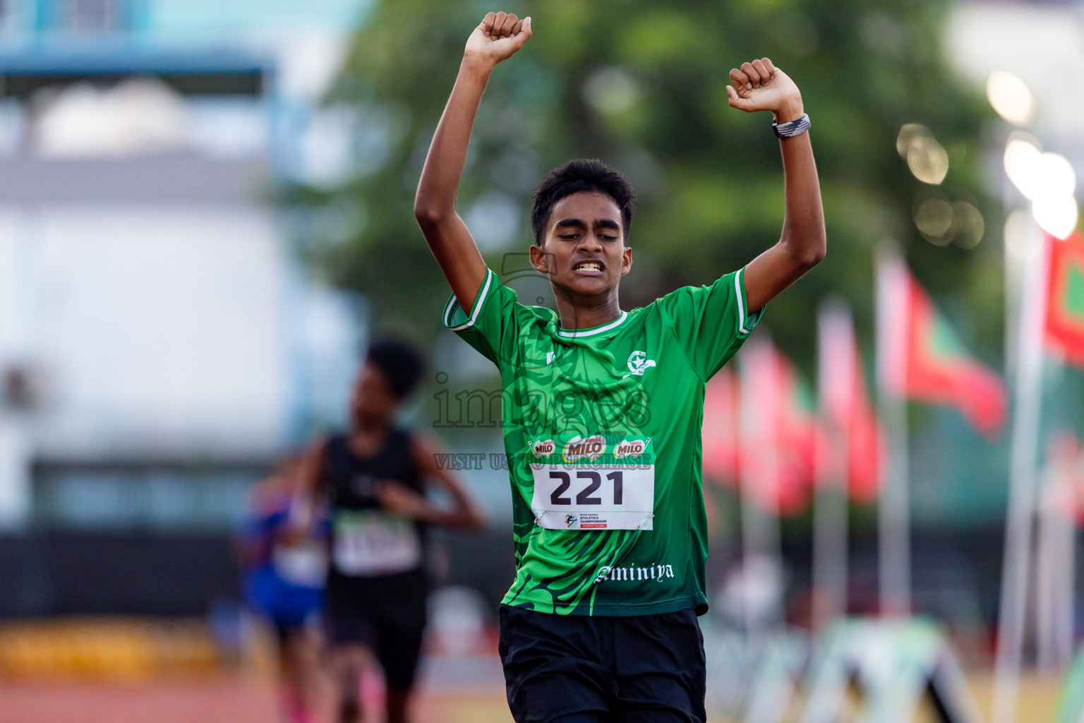 Day 4 of Inter-school Athletics Championship 2025 held in Ekuveni Synthetic Track, Male', Maldives on Thursday, 09th October 2025. Photos by: Nausham Waheed / Images.mv